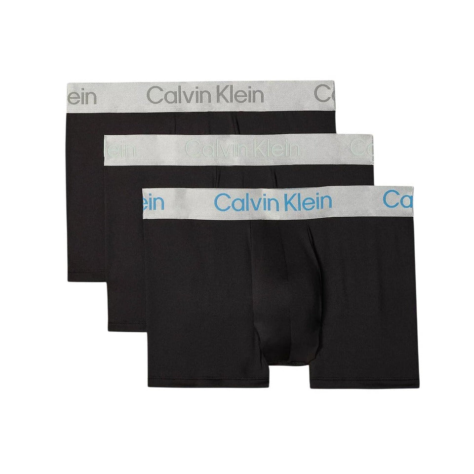 Мъжки боксерки Calvin Klein 3-pack Boxers LV00NB4269 3W7 Front View