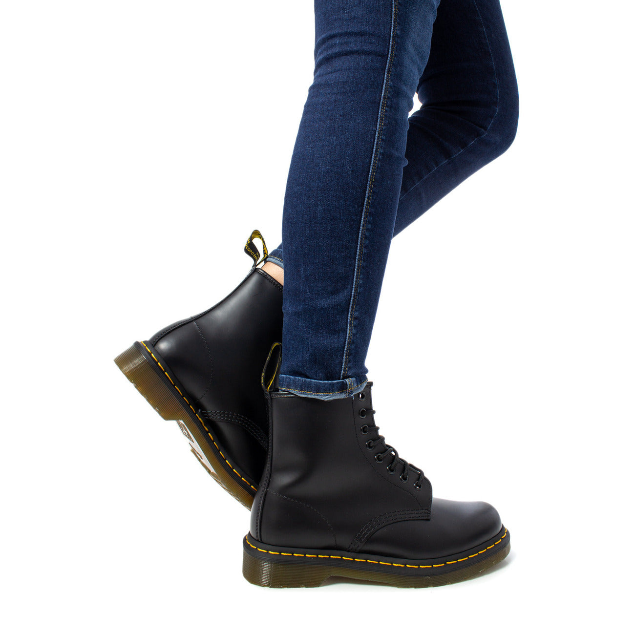 Дамски боти Dr. Martens Women Boots 
11822207 Medial View