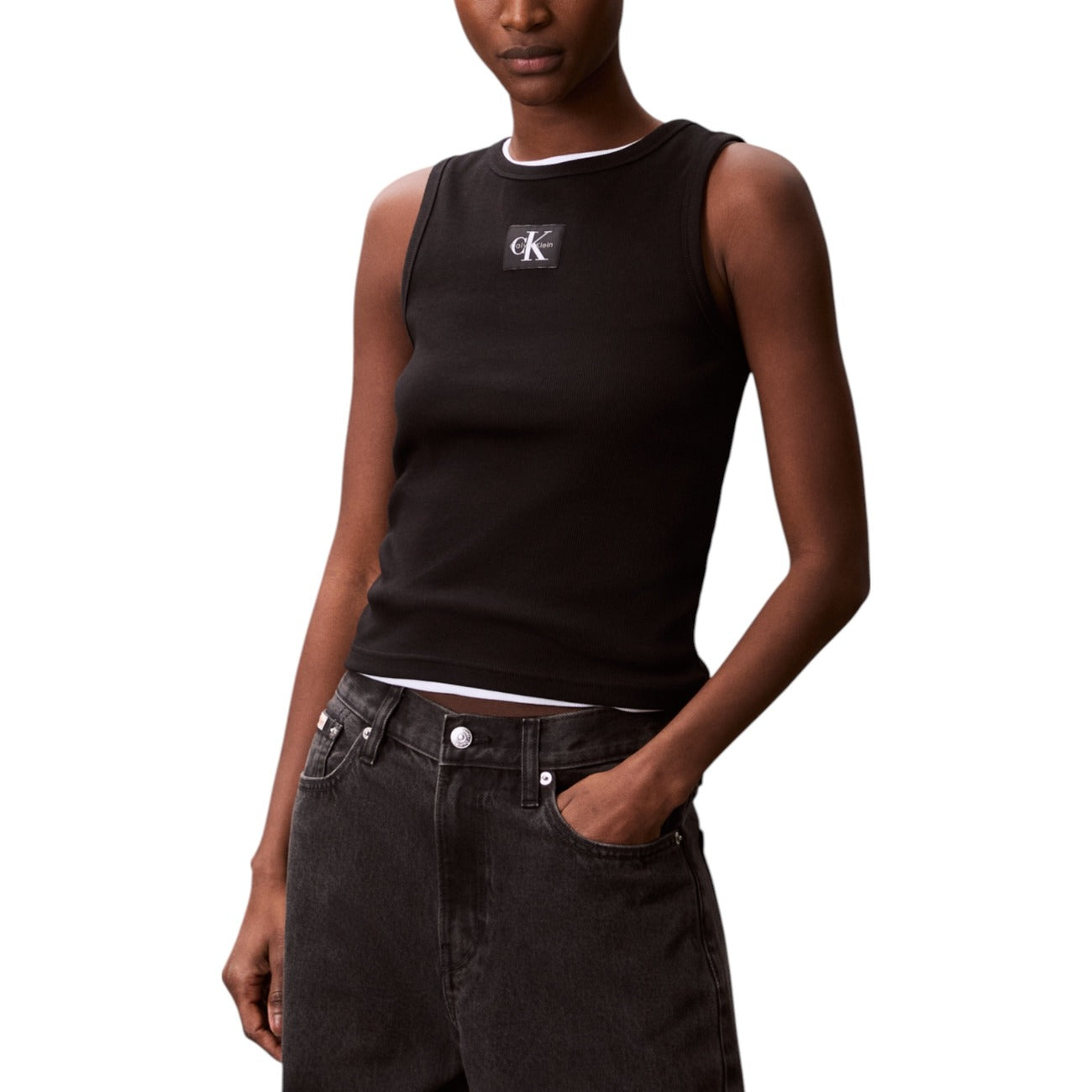 Дамски черен топ Calvin Klein Jeans Women Top LV047C201G UB1 Front View