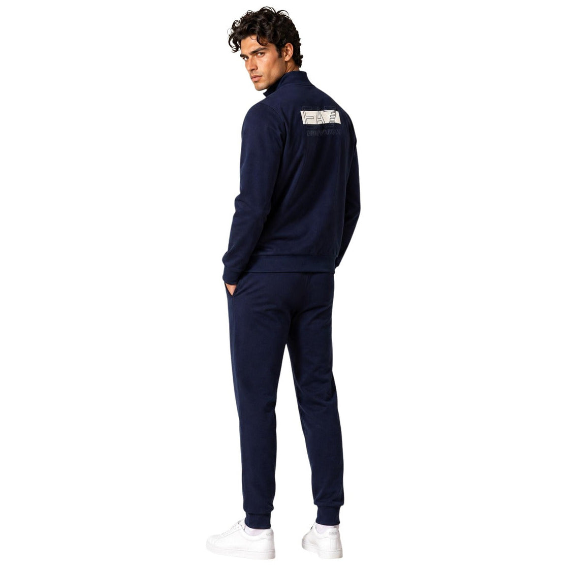 EA7 Emporio Armani мъжки спортен екип