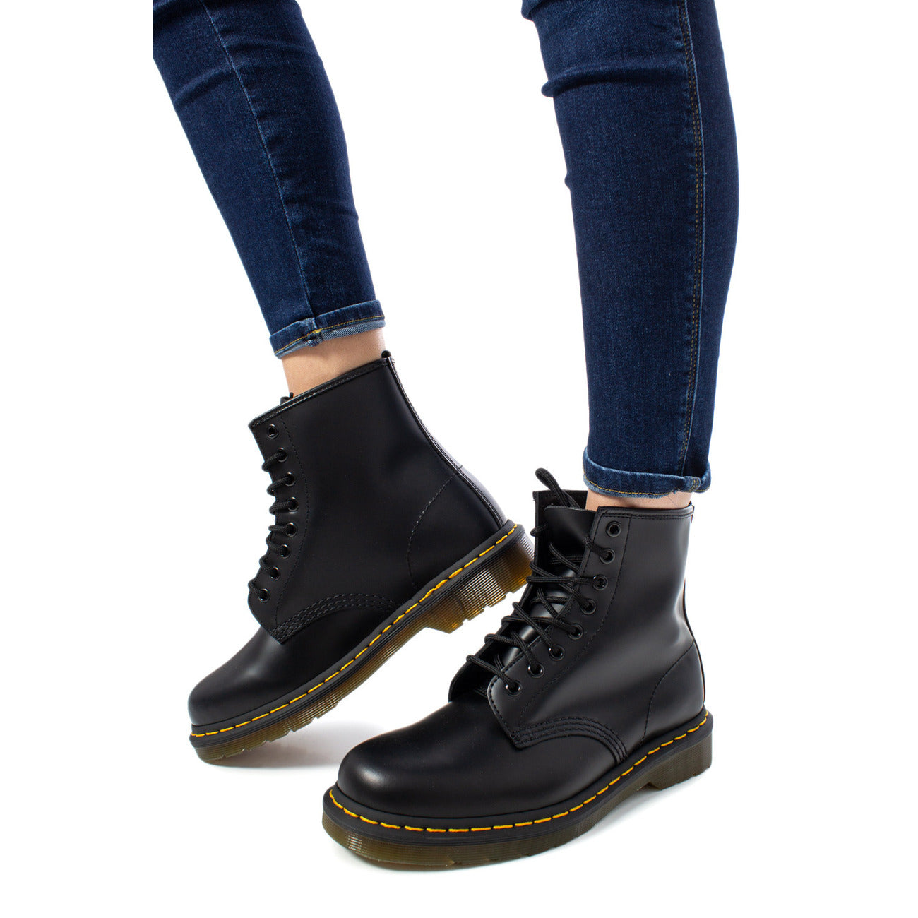 Дамски боти Dr. Martens Women Boots 
11822207 Model View