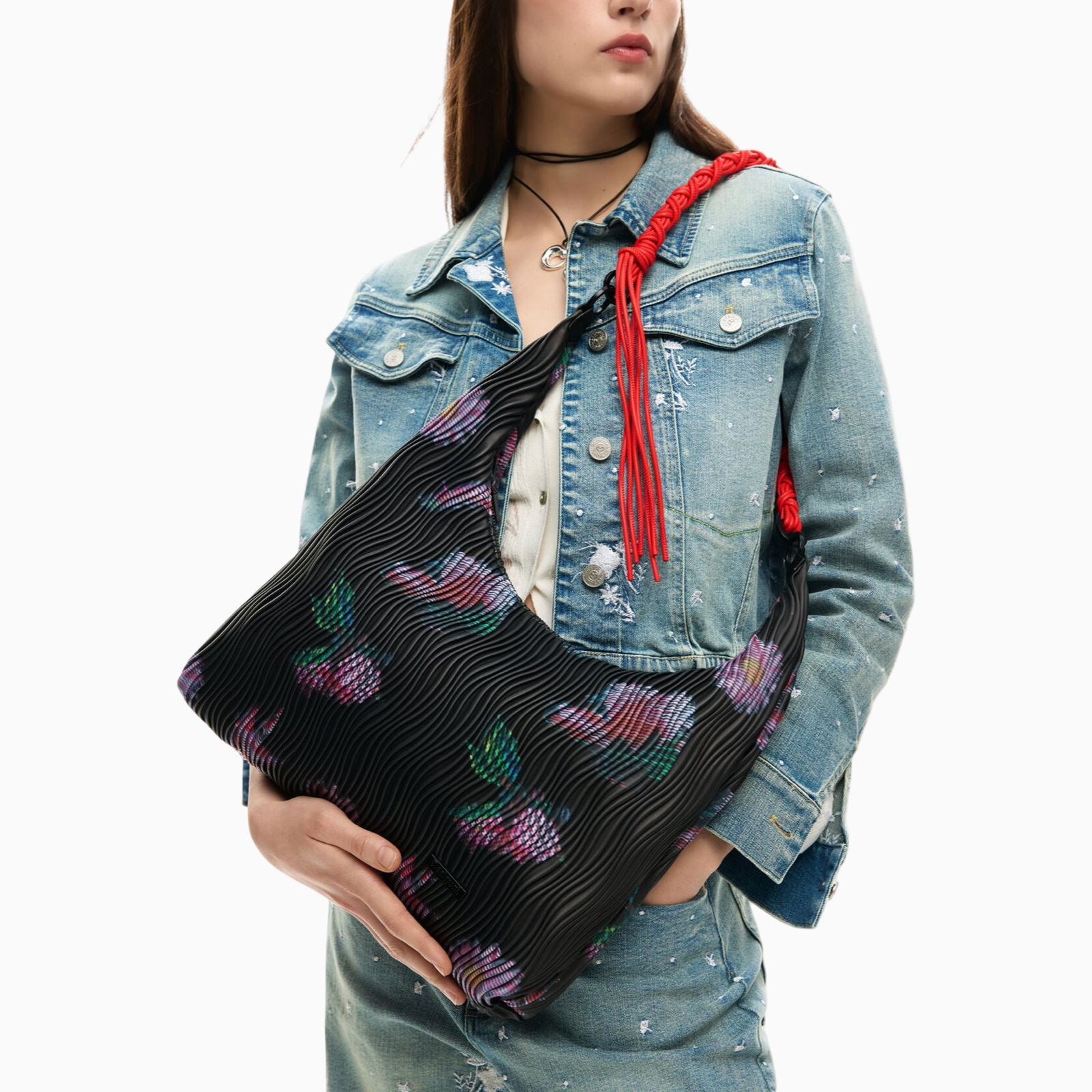 Дамска чанта Desigual Women Bag 26SAXP57 2000 Model View