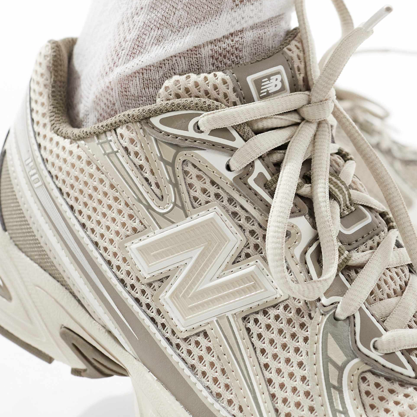 Дамски маратонки New Balance 740 Women Sneakers U740AS2 Close-Up