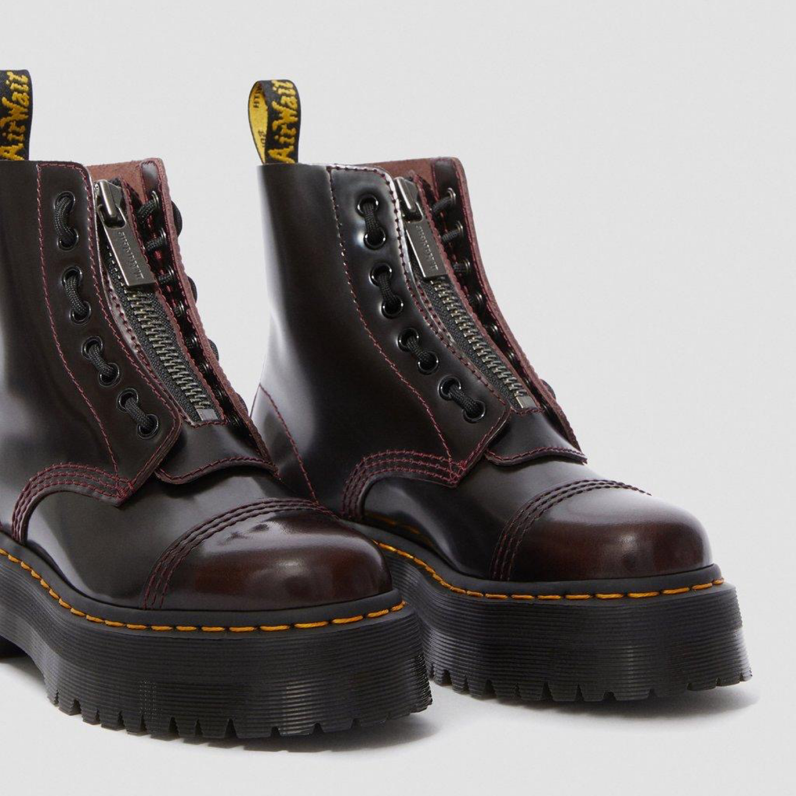 Dr. Martens Women Boots 25233600 Front View