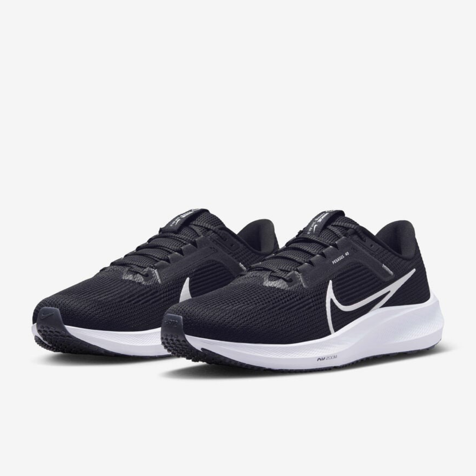 Мъжки маратонки Nike Air Zoom Pegasus 40 Men Sneakers DV3853-001 Front View