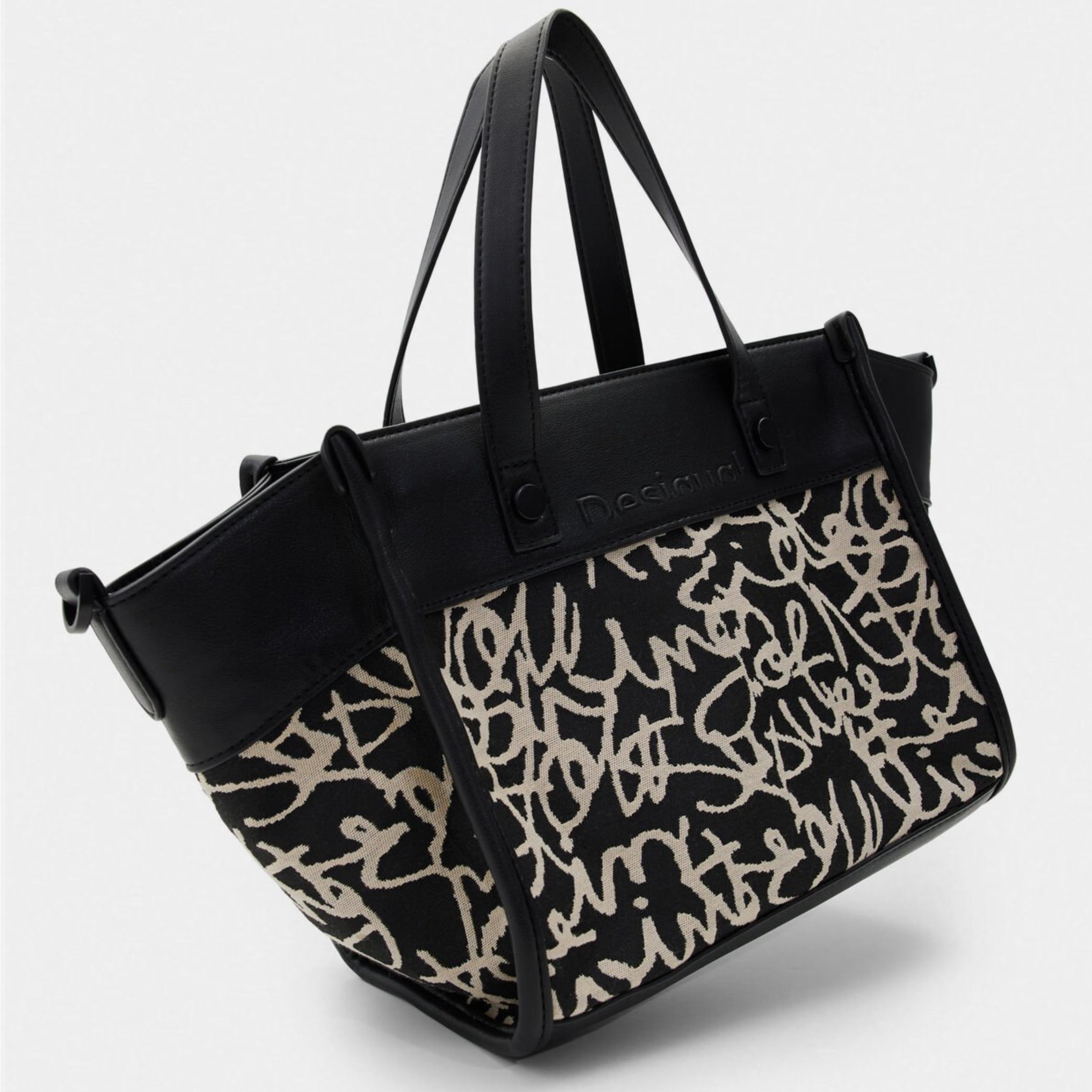 Дамска чанта Women’s canvas handbag Desigual 23WAXA31 2000U Black
