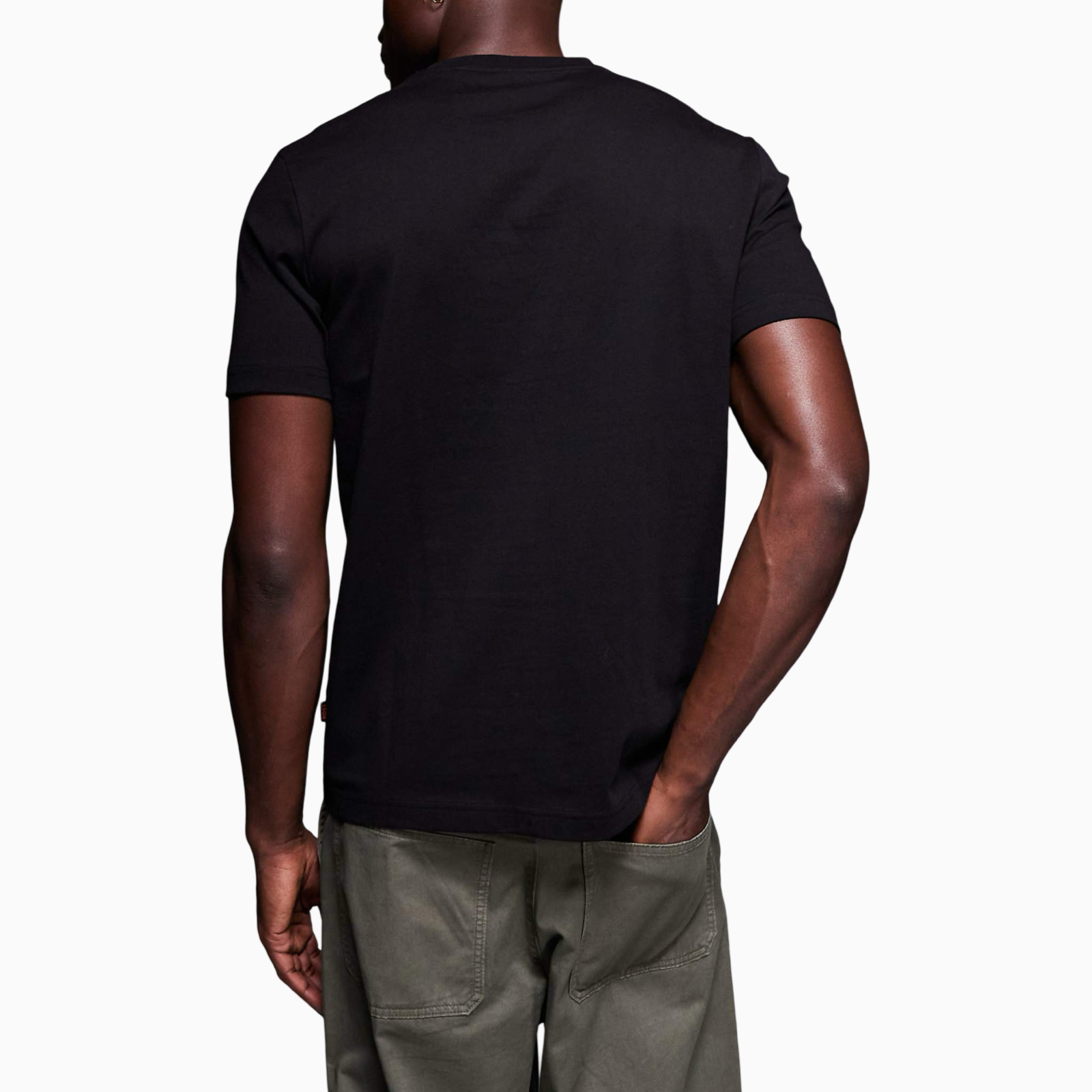 Мъжка черна тениска Boss Men T-shirt 50556009 01 Back View