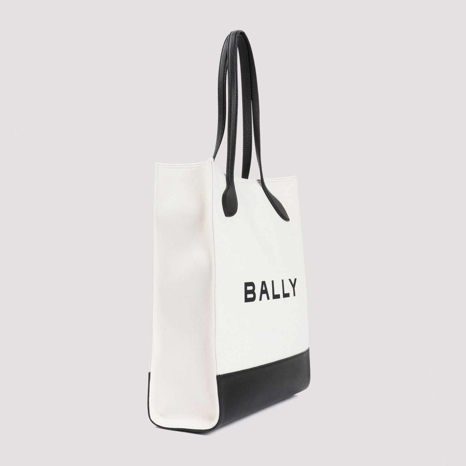 Дамска чанта Bally Chic Monochrome Leather Tote Bag