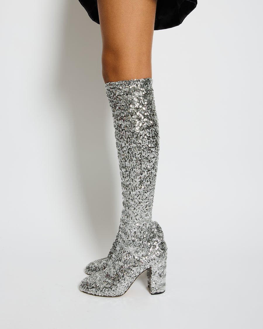Дамски високи ботуши със сребристи пайети Women’s silver high boots DOLCE & GABBANA CU0424 AS937 8B418 lateral view