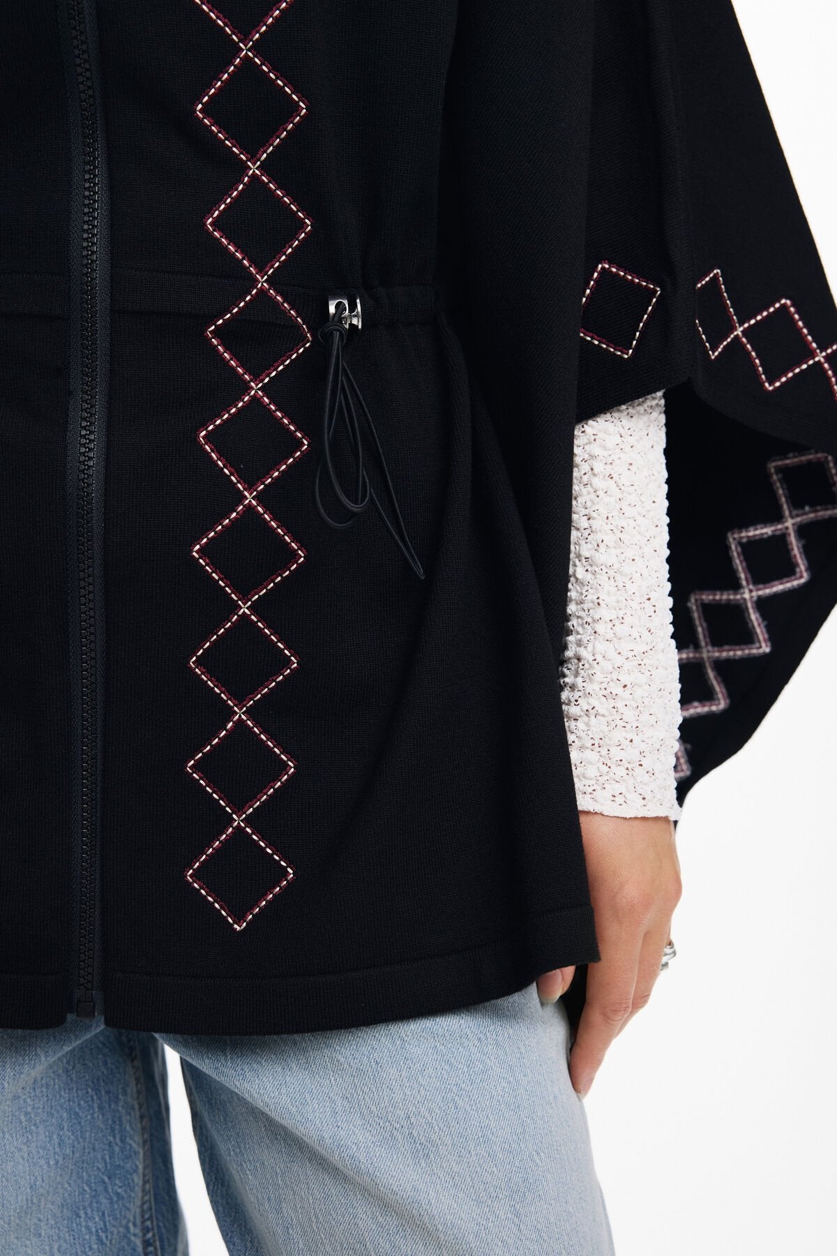Дамско пончо Women’s zig-zag poncho Desigual 25WAIA09 2000