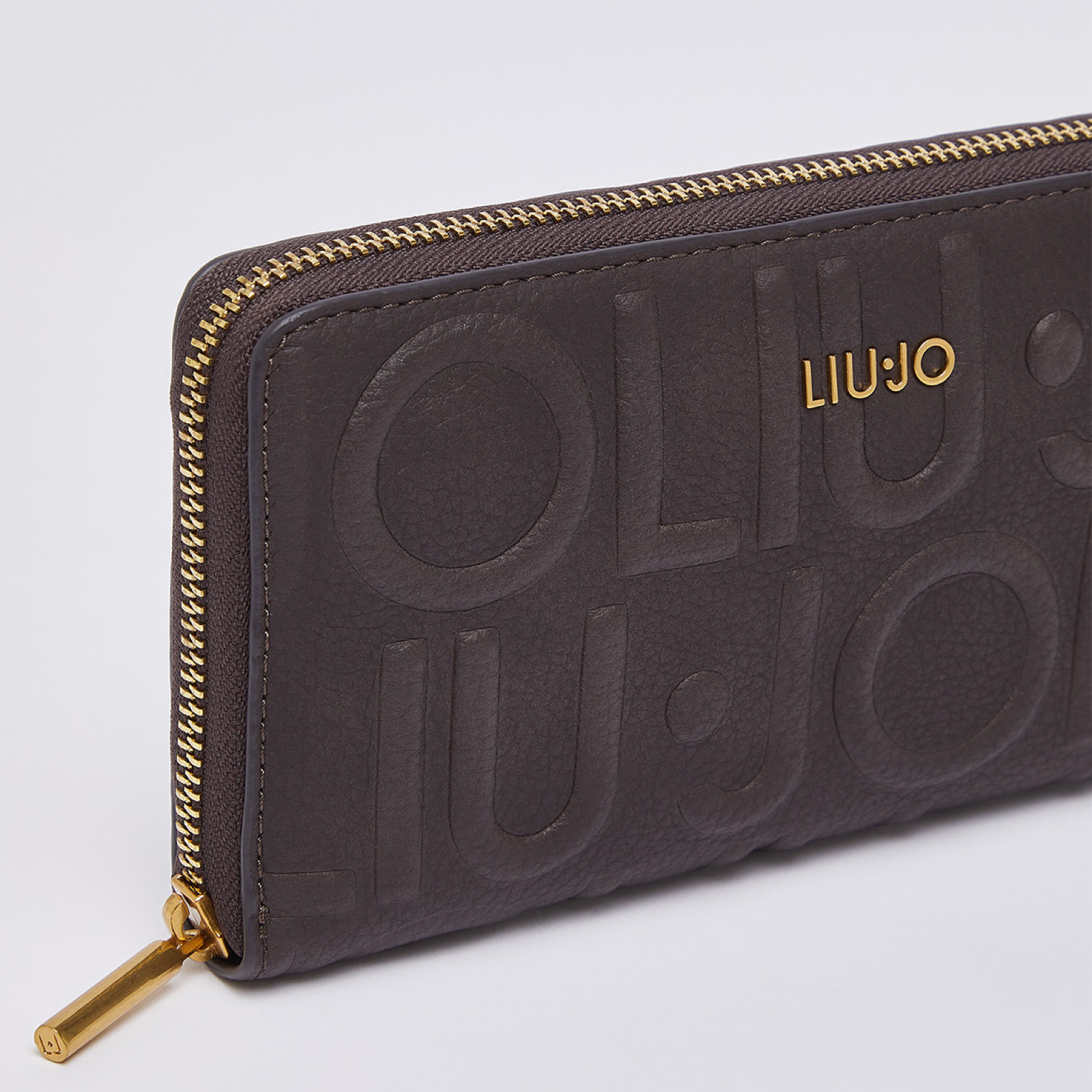 Дамско кафяво портмоне Liu Jo Women Wallet AF6170 E1139 91419 Close-Up