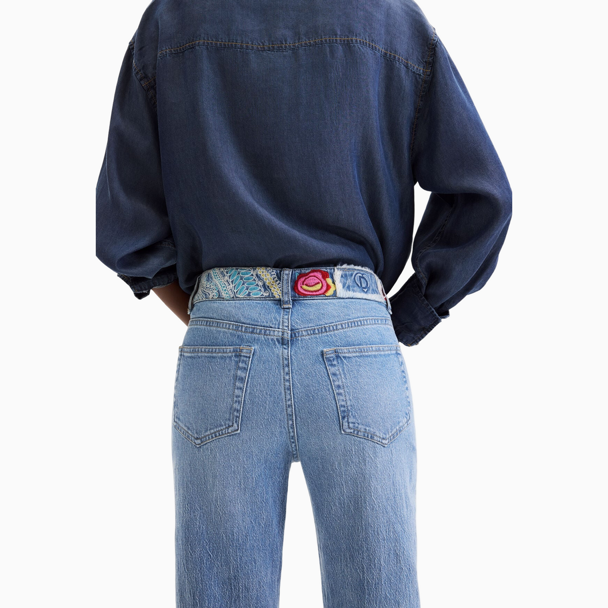 Дамски дънки Desigual Women Jeans 26WWDD06 5053 Back View