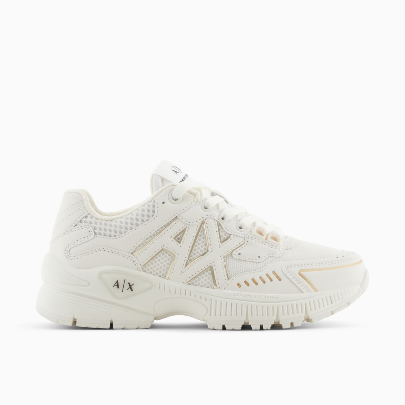 Дамски маратонки Women’s sneakers Armani Exchange XDX195 XV944 Q308 Off White / Gold Lateral view