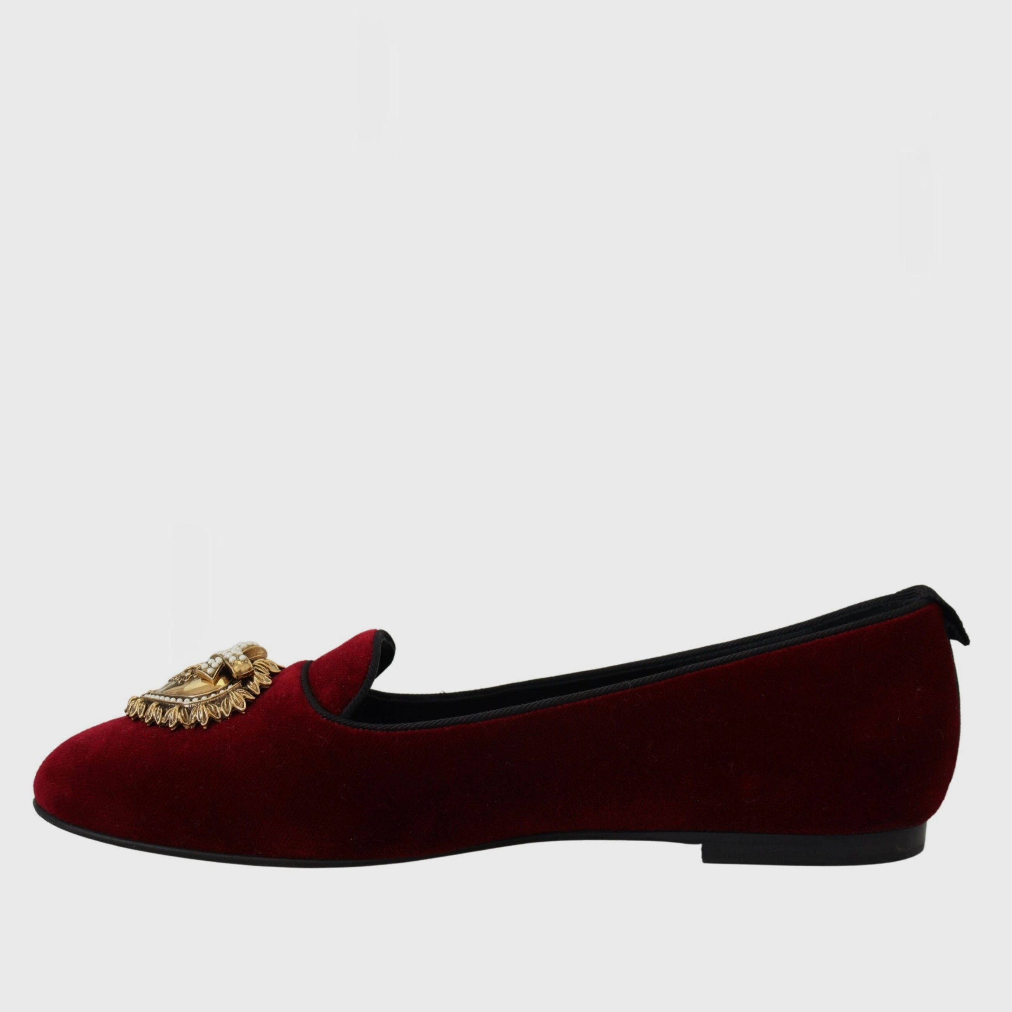 Дамски луксозни кадифени мокасини лоуфъри в цвят бордо DOLCE & GABBANA Women’s Bordeaux Velwvet Devotion Loafers