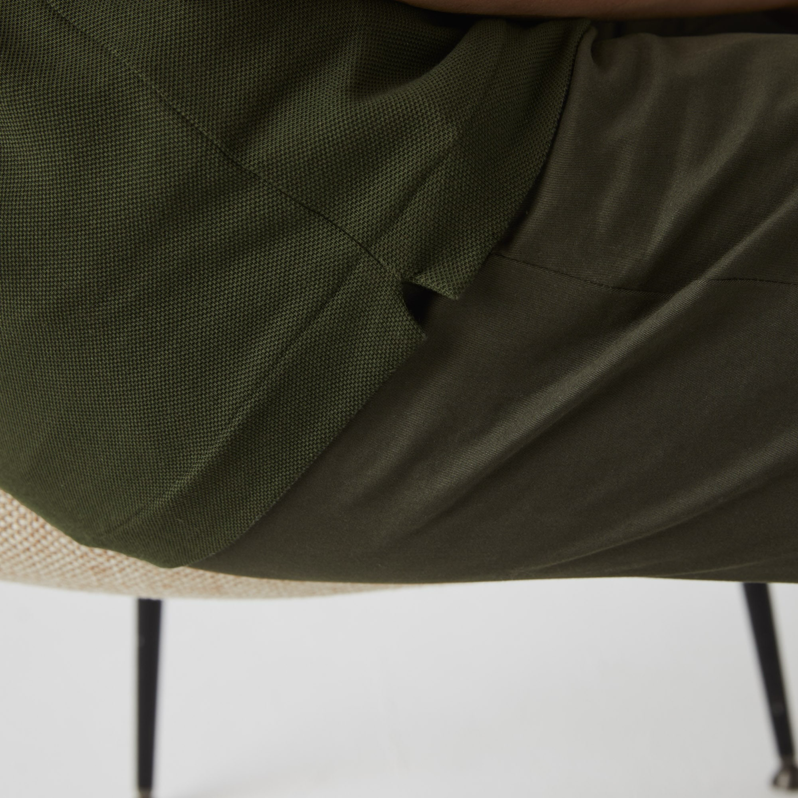 Мъжка зелена поло тениска Lacoste Men Polo L1212-52-S7T Close-Up