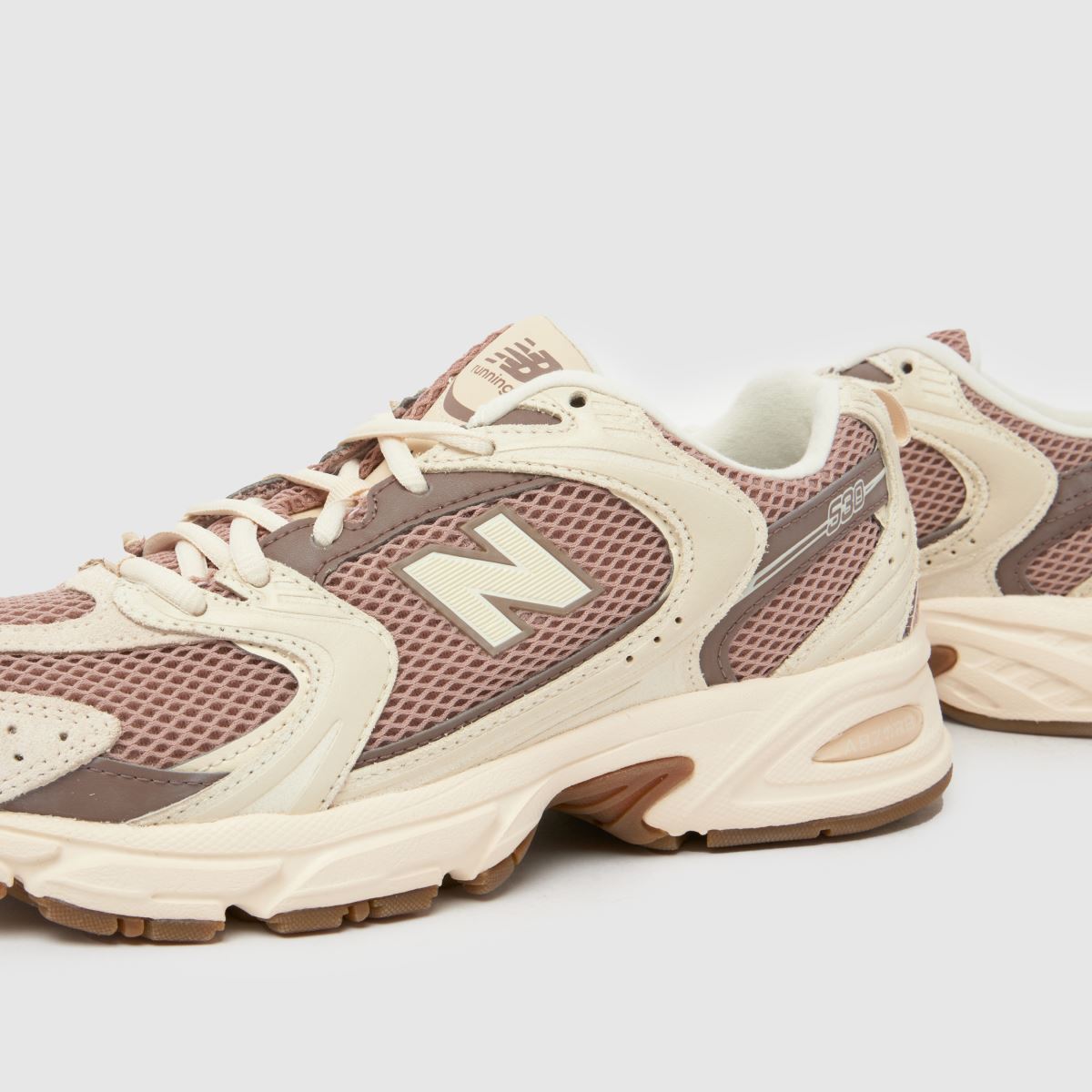 Дамски маратонки New Balance Women Sneakers U530SUA Close-Up