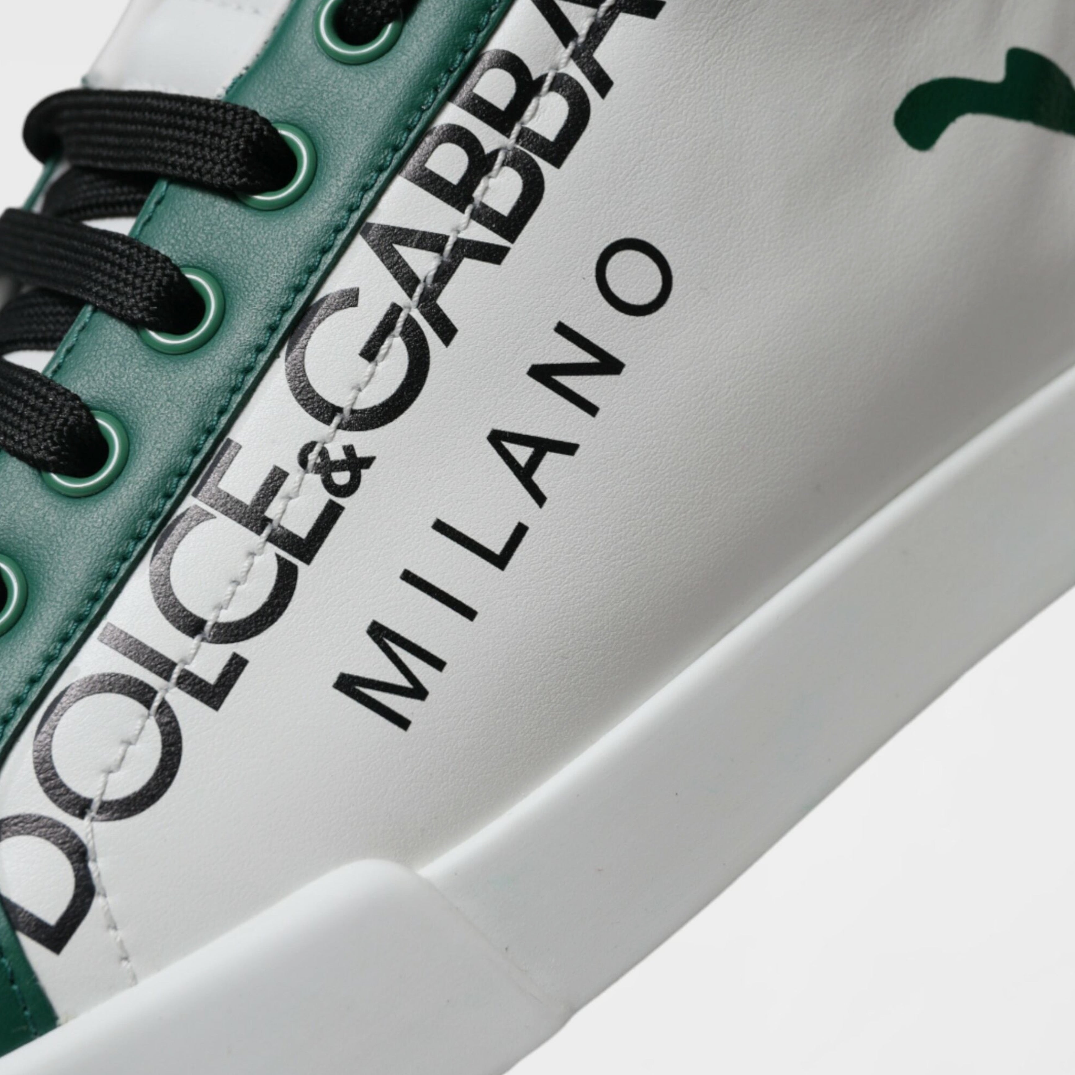 Мъжки кожени кецове в бяло със зелена корона DOLCE & GABBANA Men’s Luxury Green Crown Leather Sneakers