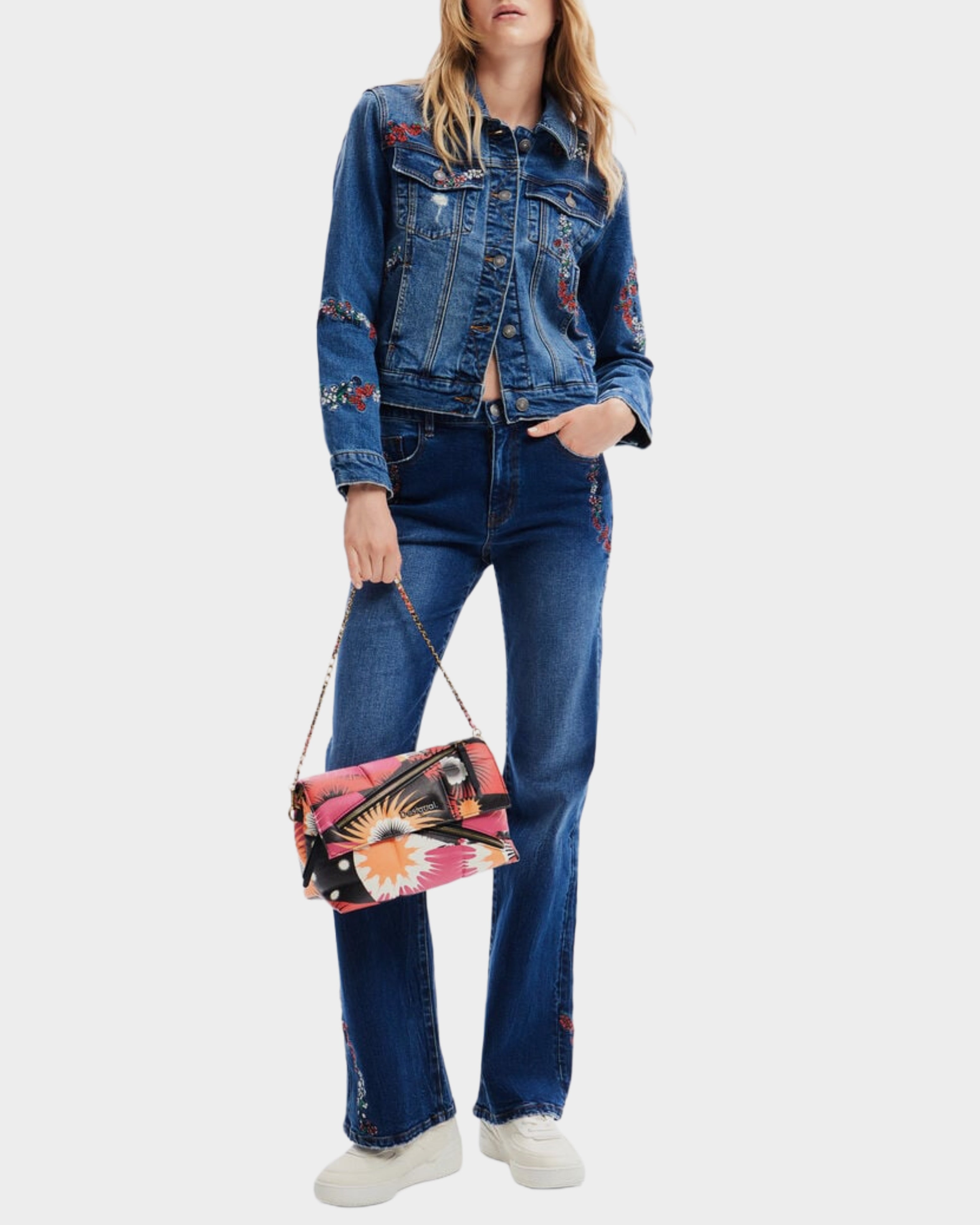 Дамска пачуърк чанта за рамо Women’s geometric patchwork shoulder bag Desigual 23WAXP81 9019U