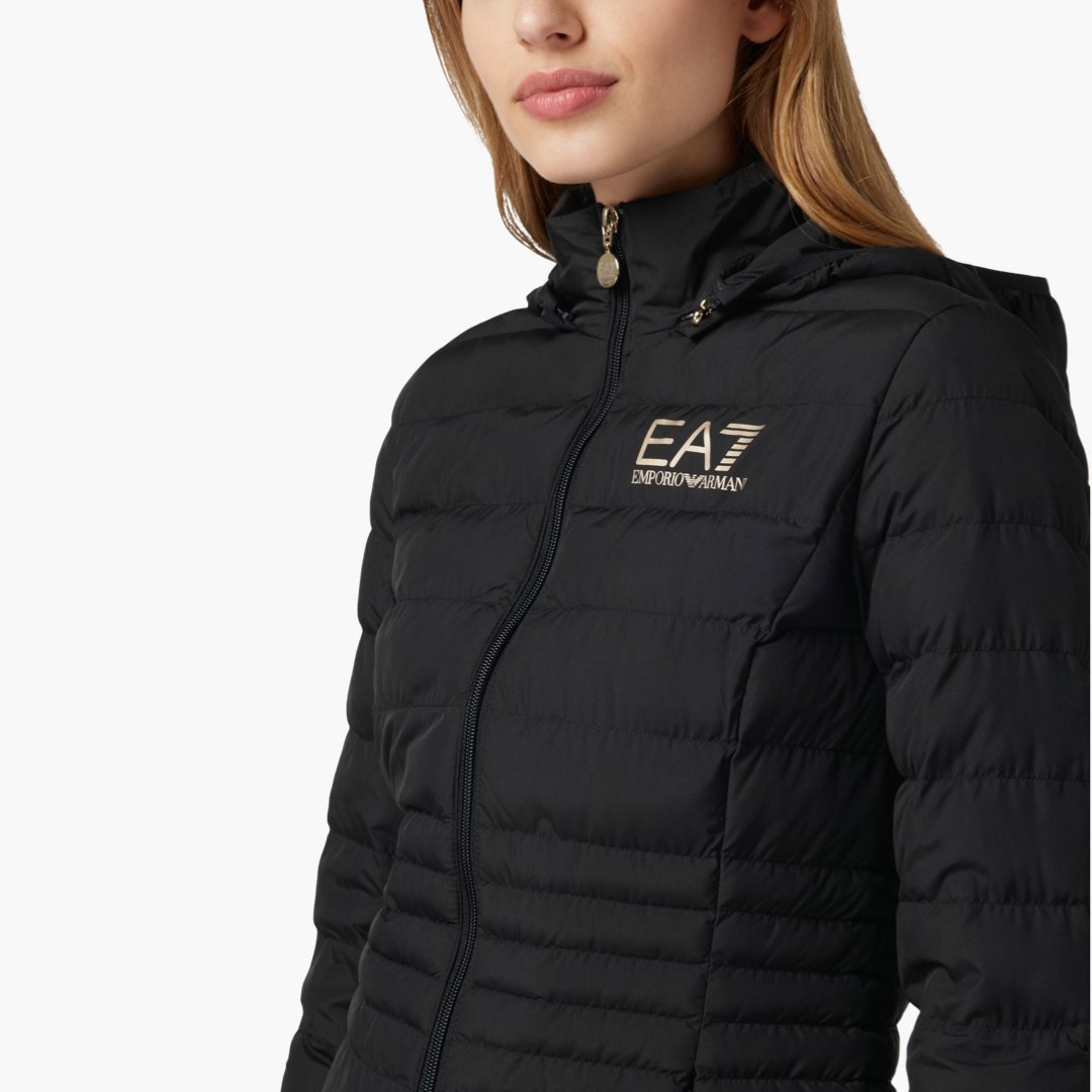 Дамско черно пухено яке EA7 Emporio Armani 8NTB23 TNF8Z