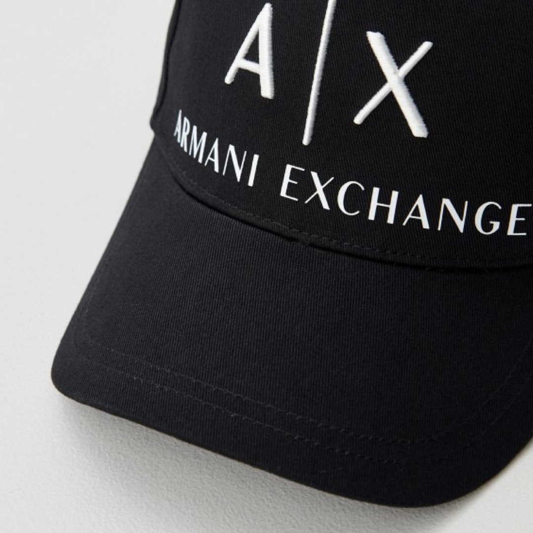 Мъжка шапка с козирка Armani Exchange 954039 CC513 00121