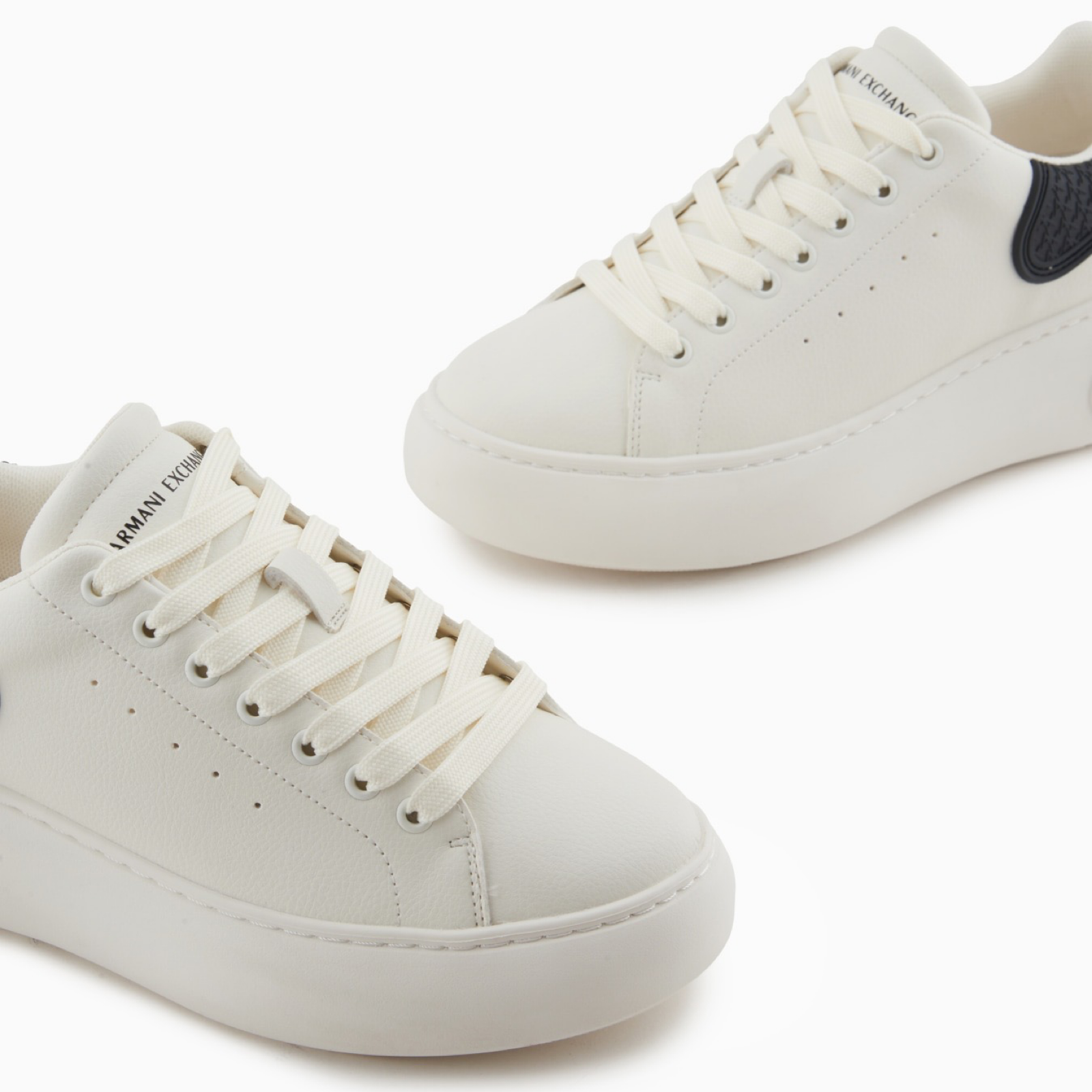 Дамски кецове Armani Exchange Women Sneakers XW002149 AF19528 M0017 Close-Up