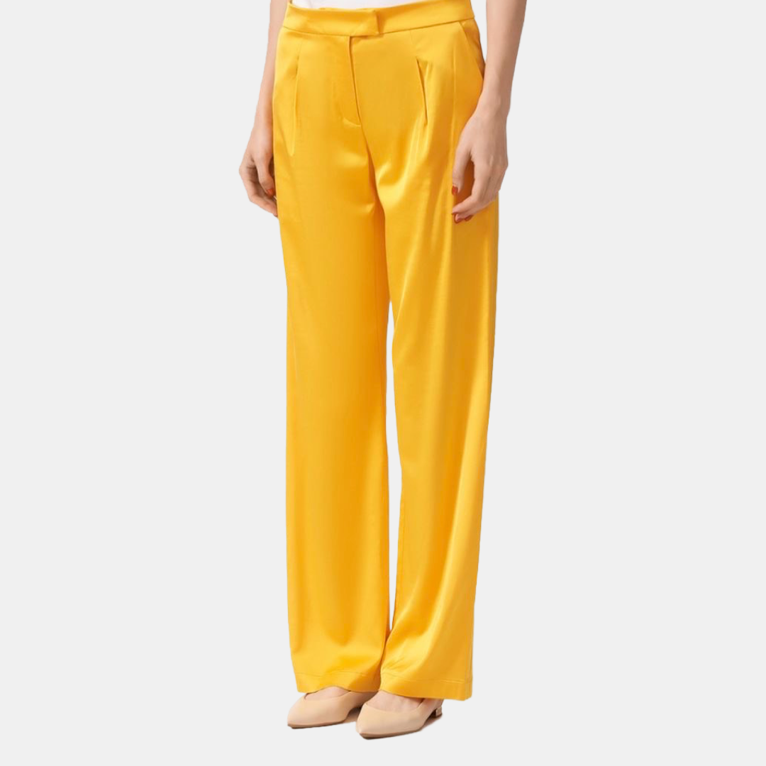 Patrizia Pepe Women Trousers