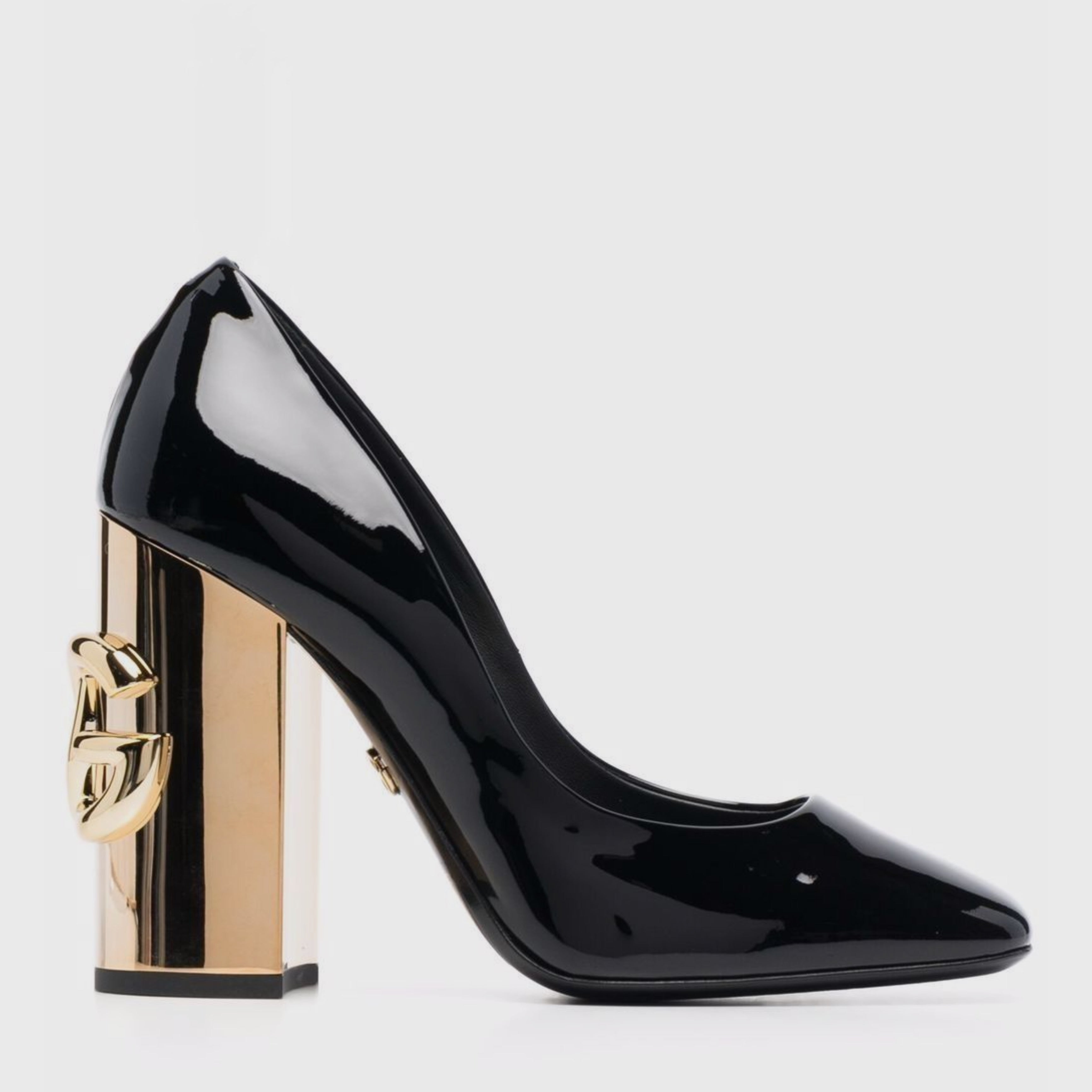 Дамски обувки на висок ток DOLCE & GABBANA Women’s Black Gold Patent Leather DG Logo Heels