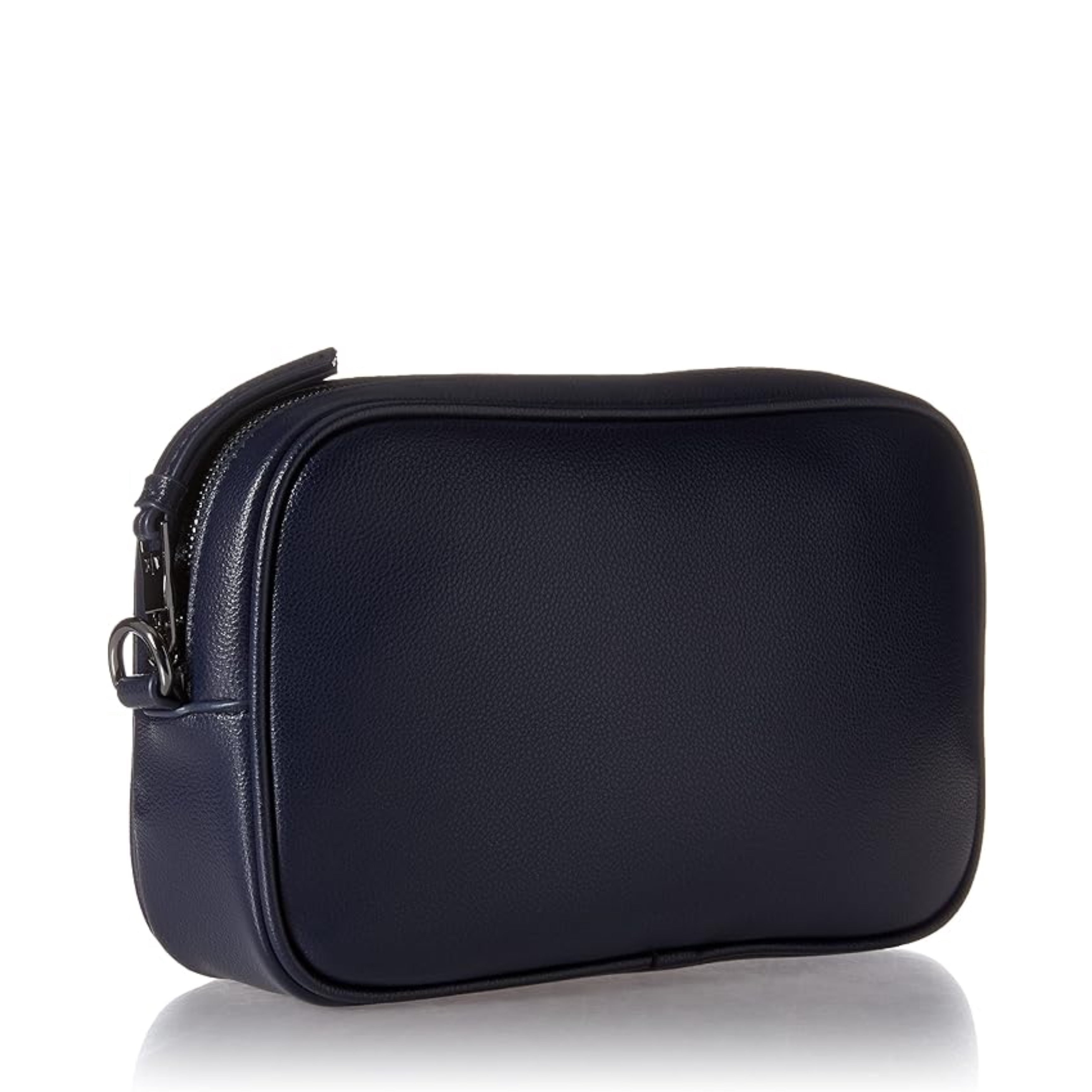 Мъжка козметична клъч чанта в тъмносиньо Men’s bag Armani Exchange
958446 CC830 Navy Blue