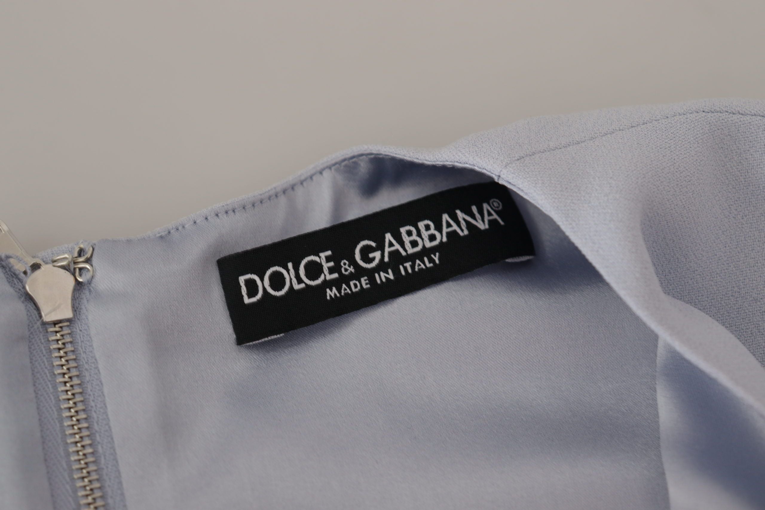 Елегантна светлосиня рокля с А-силует на Dolce &amp; Gabbana