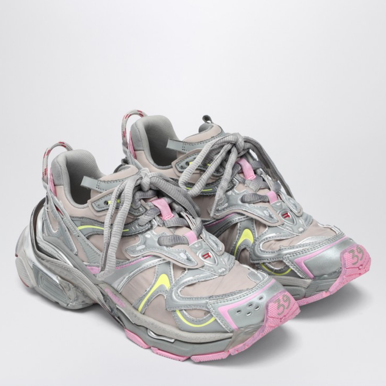 Дамски луксозни кецове Balenciaga Runner 2.0 779064WRNNY9175 Lateral View
