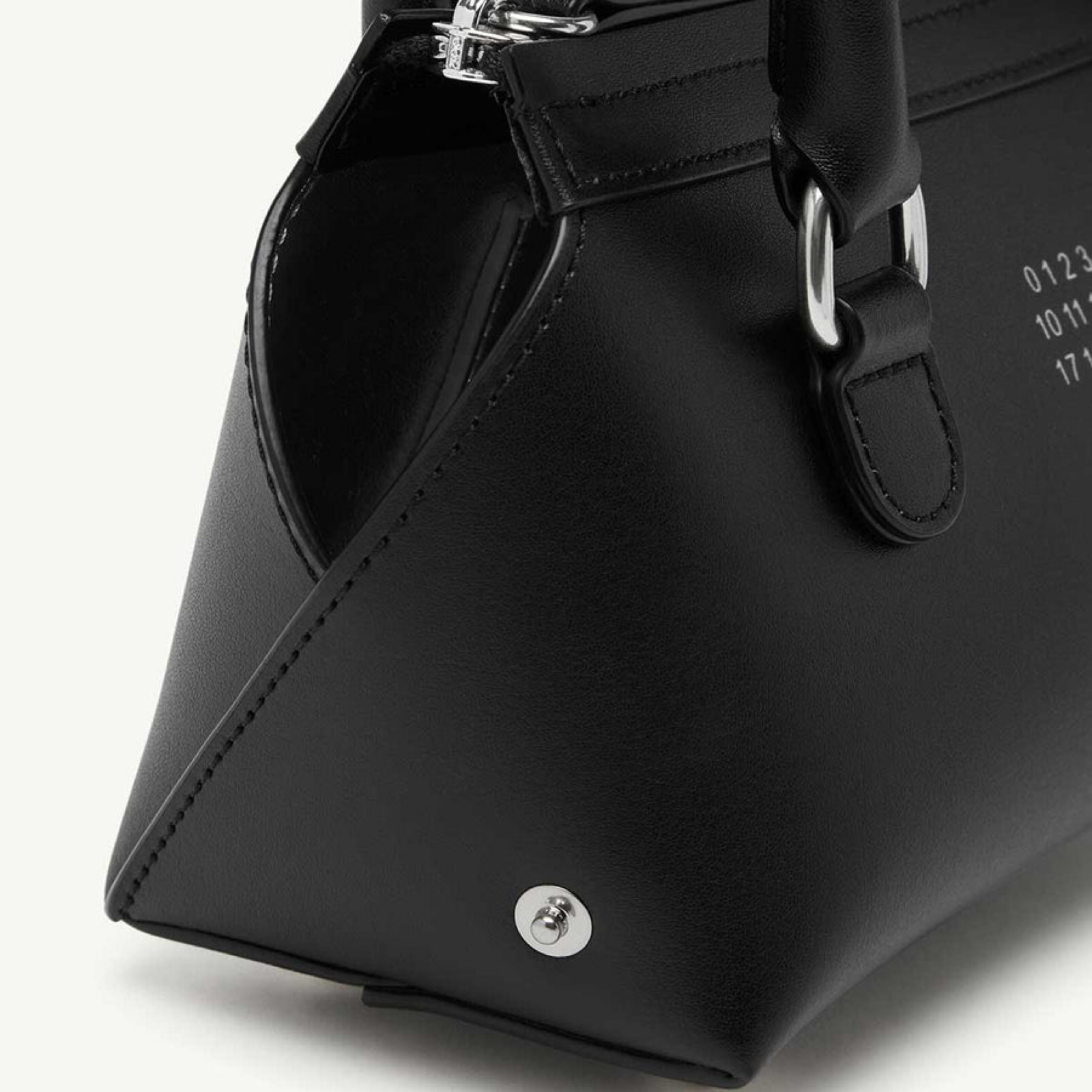 MM6 Maison Margiela Bauletto J Mini Shoulder Bag SB6ZH0039P9061T8013 Close-Up