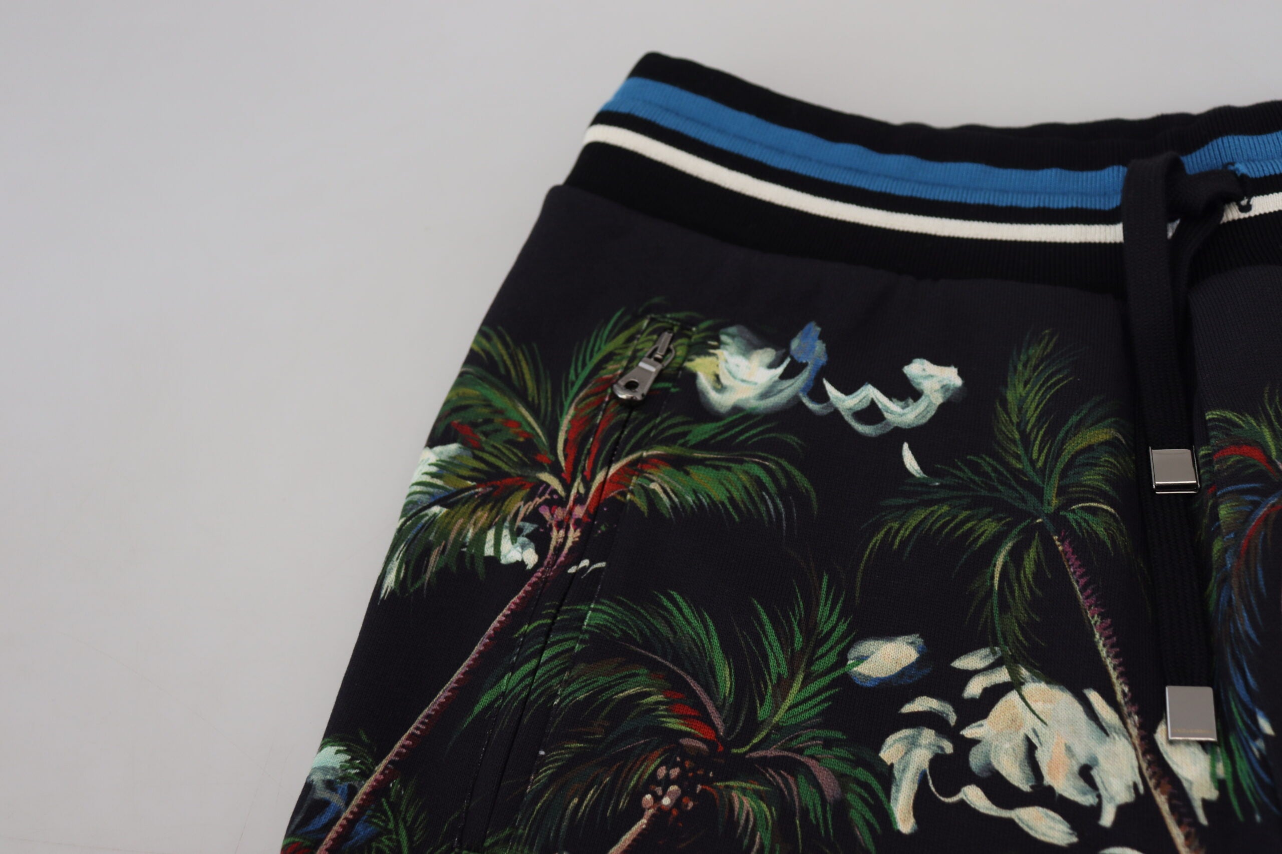 Ежедневни къси панталони с дължина до коляното на Dolce &amp; Gabbana