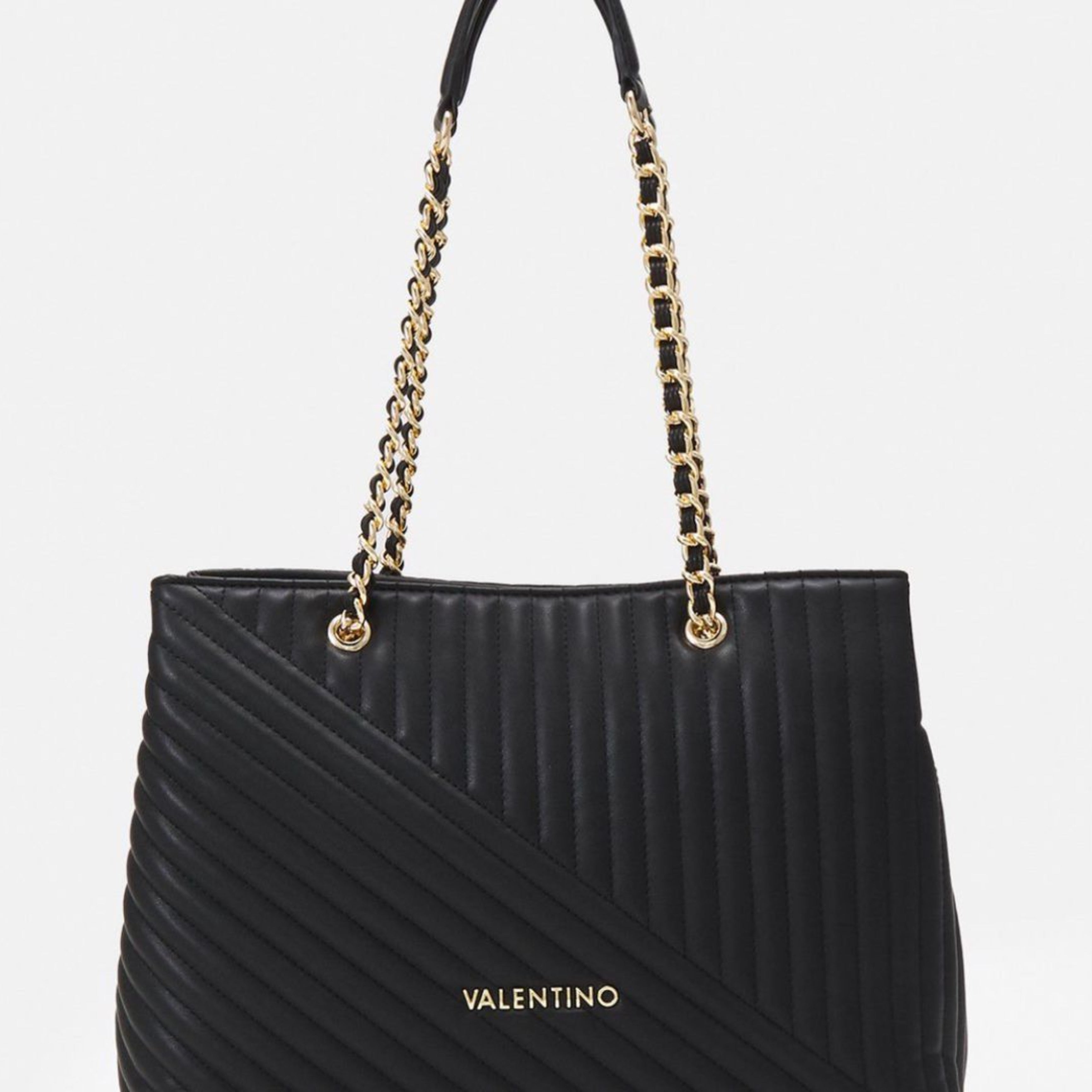 Дамска елегантна чанта в черно Women’s handbag Valentino Laax Re VBS7GJ01 Black