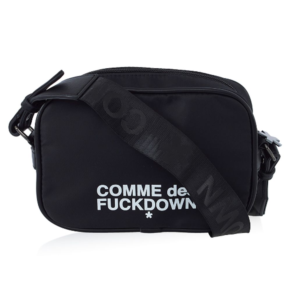 Comme Des Fuckdown Women Crossbody Bag