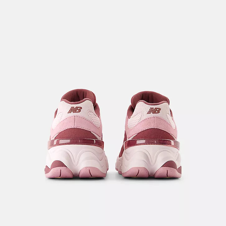 Дамски маратонки New Balance 9060 Women Sneakers GC9060EP Heel View