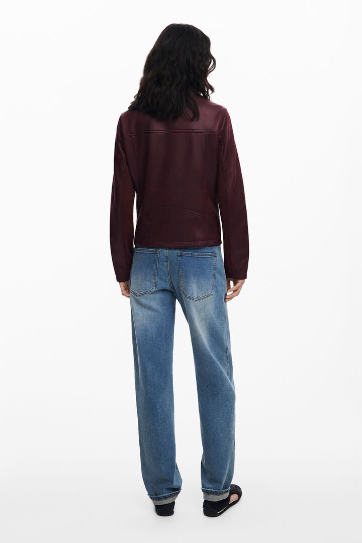 Дамско яке Women’s jacket Desigual
25WWEW433006 Bordeaux back view
