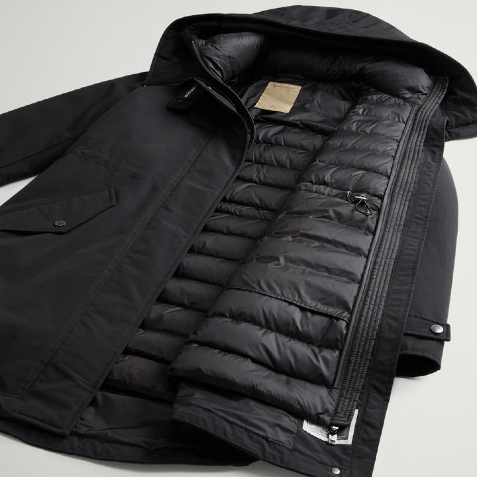 Дамско парка яке Woolrich Authentic 3 In 1 Parka Jacket CFWWOU1105FRUT0001 BLK Close-Up