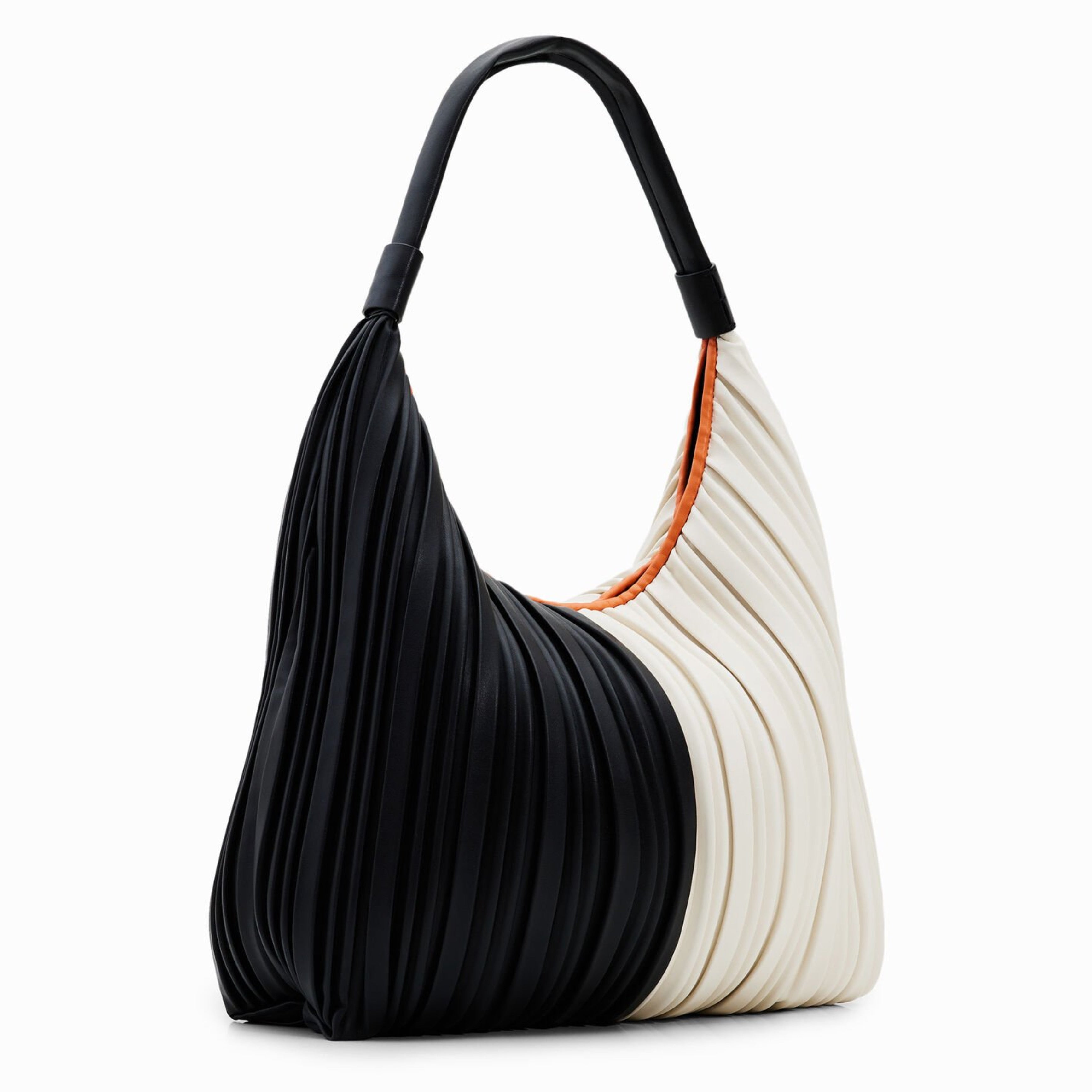 Дамска голяма чанта в черно и бяло Women’s large pleated bucket bag Desigual 22WAXP08 1008U Black and White