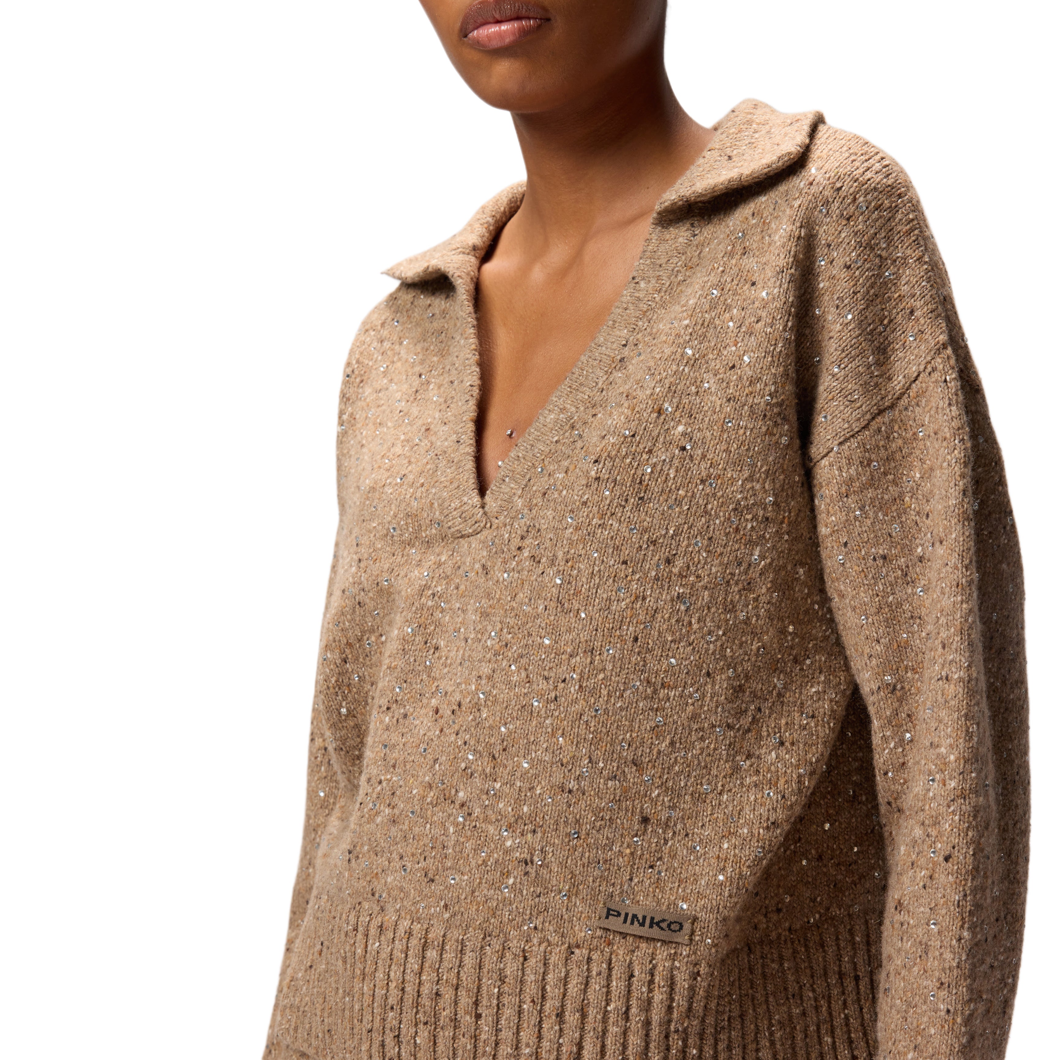 Дамски пуловер с остро деколте Women’s v-neck sweater with rhinestones PINKO
105684A2U4C3Z close up view