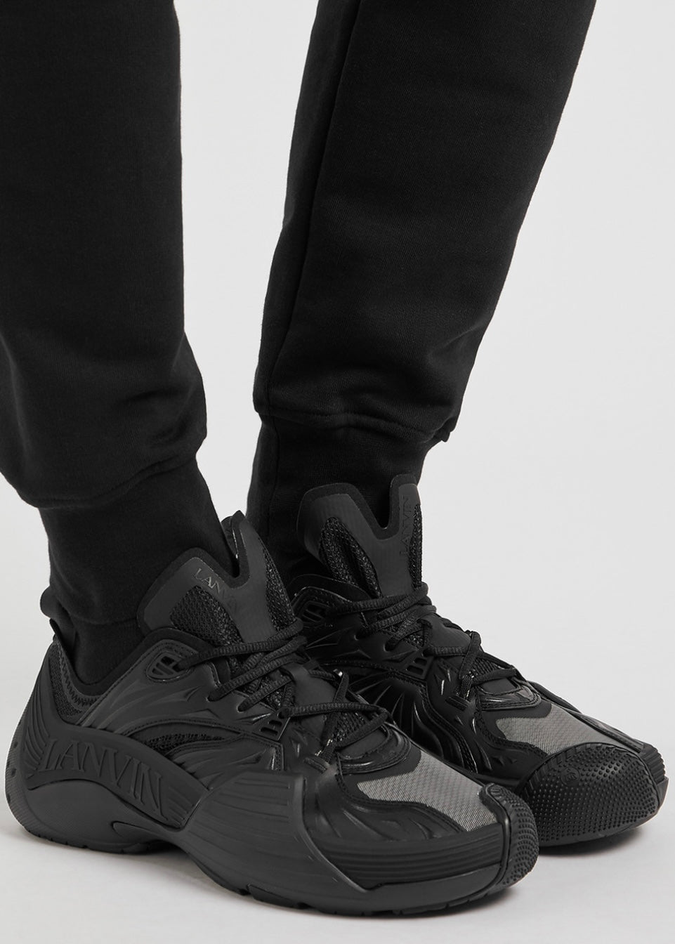Мъжки луксозни маратонки Men’s sneakers Flash-X 911747 Black lifestyle view