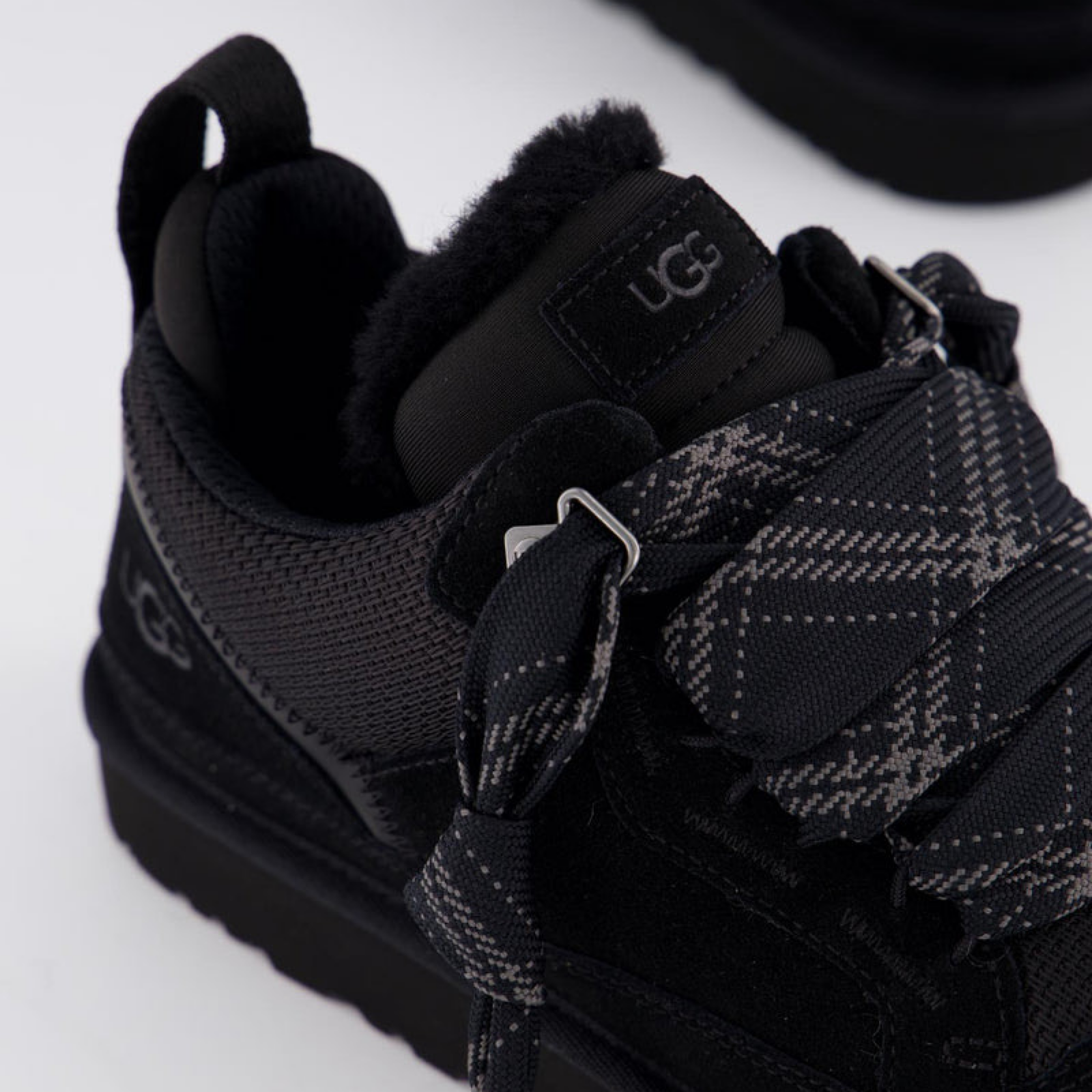 Дамски маратонки UGG 1144032 Close-Up