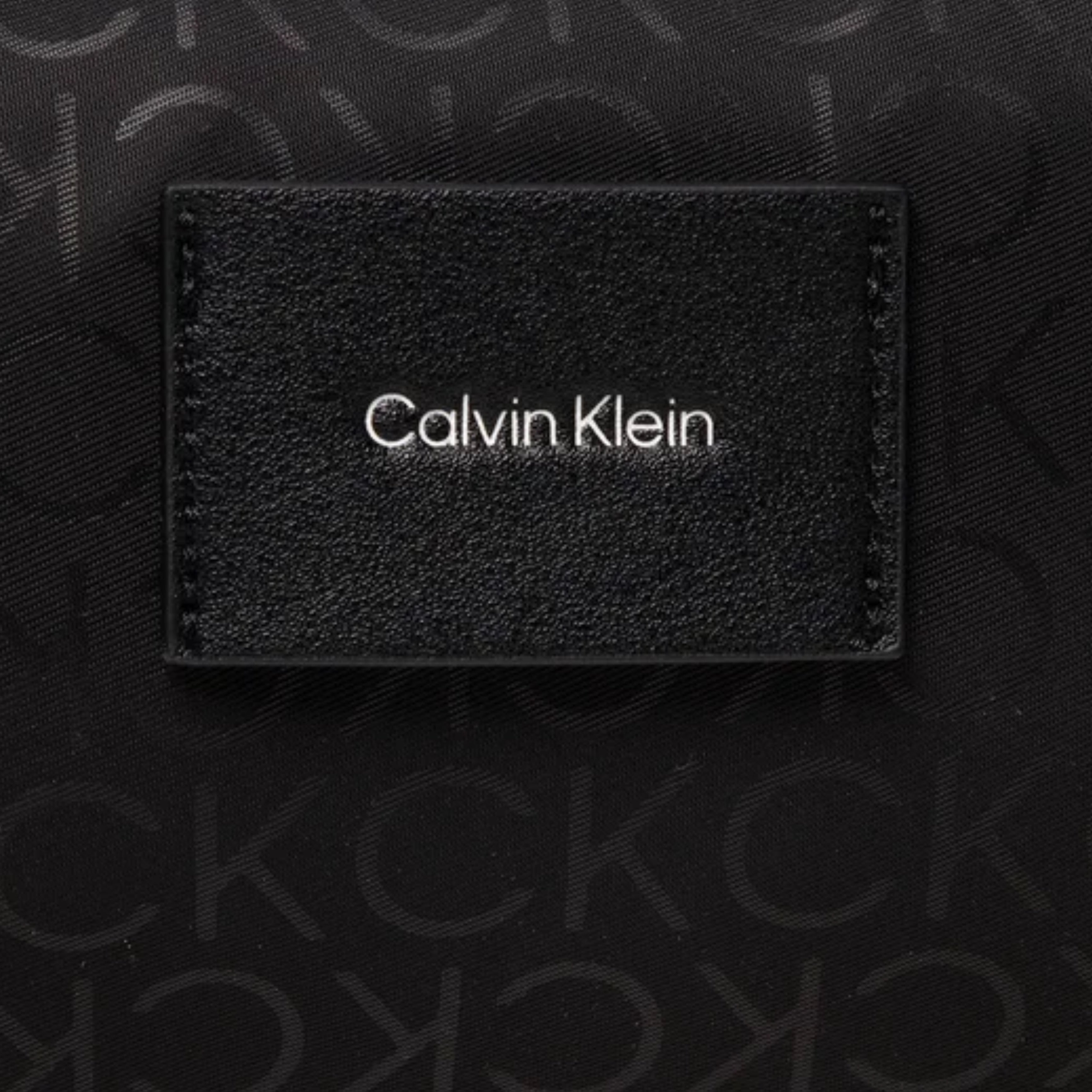 Calvin Klein мъжка чанта за кръст