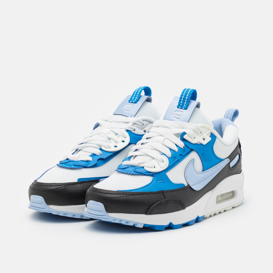 Дамски маратонки Nike Air Max 90 Futura FJ4798 100