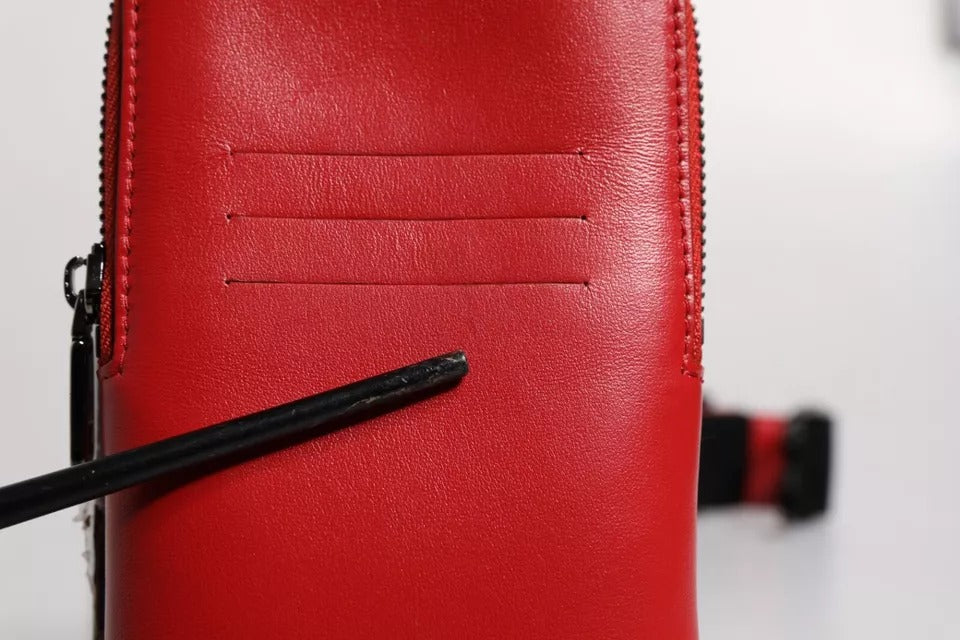 Портфейл Dolce &amp; Gabbana с червена кожа с цип и държач за карти с широка каишка (копие)