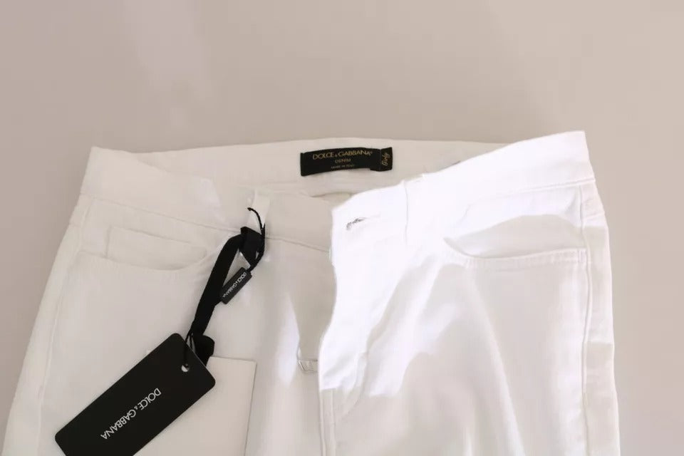 Тесни дънки Dolce &amp; Gabbana, украсени с бели кристали