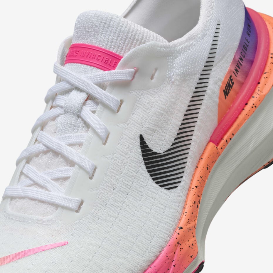 Дамски маратоки Nike ZoomX Invincible Run 3 Women Sneakers HF5025-100 Close-Up