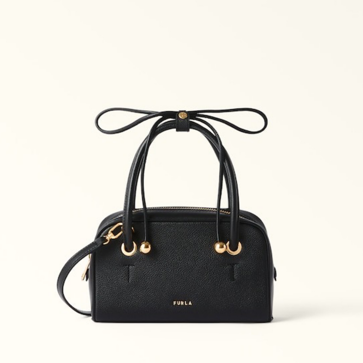 Дамска чанта Furla Poppy Dome Handbag WE00915_BX4573_1002_O6000 Front View