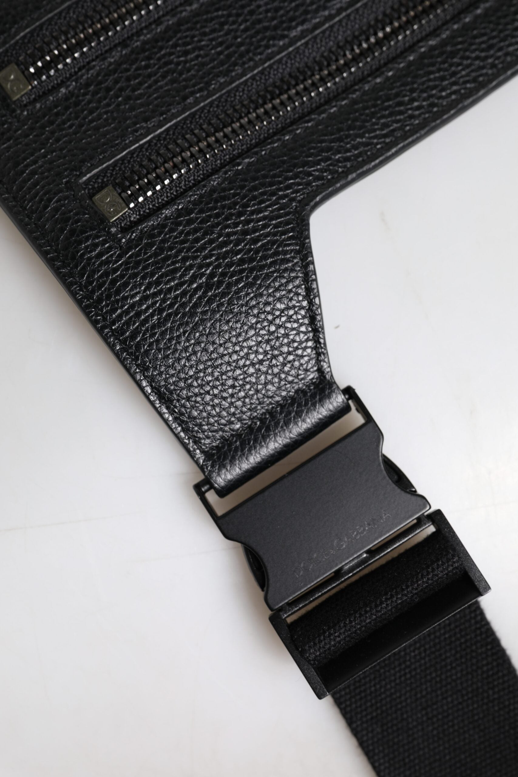 Dolce & Gabbana DG Logo Waist Bag BM1837 AZ319 80999 Close-Up