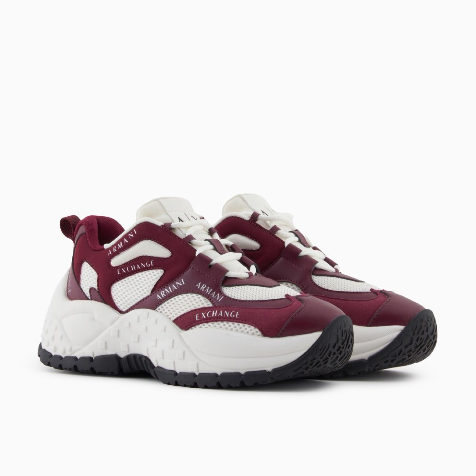 Дамски маратонки Armani Exchange XDX120 XV708 Medial View