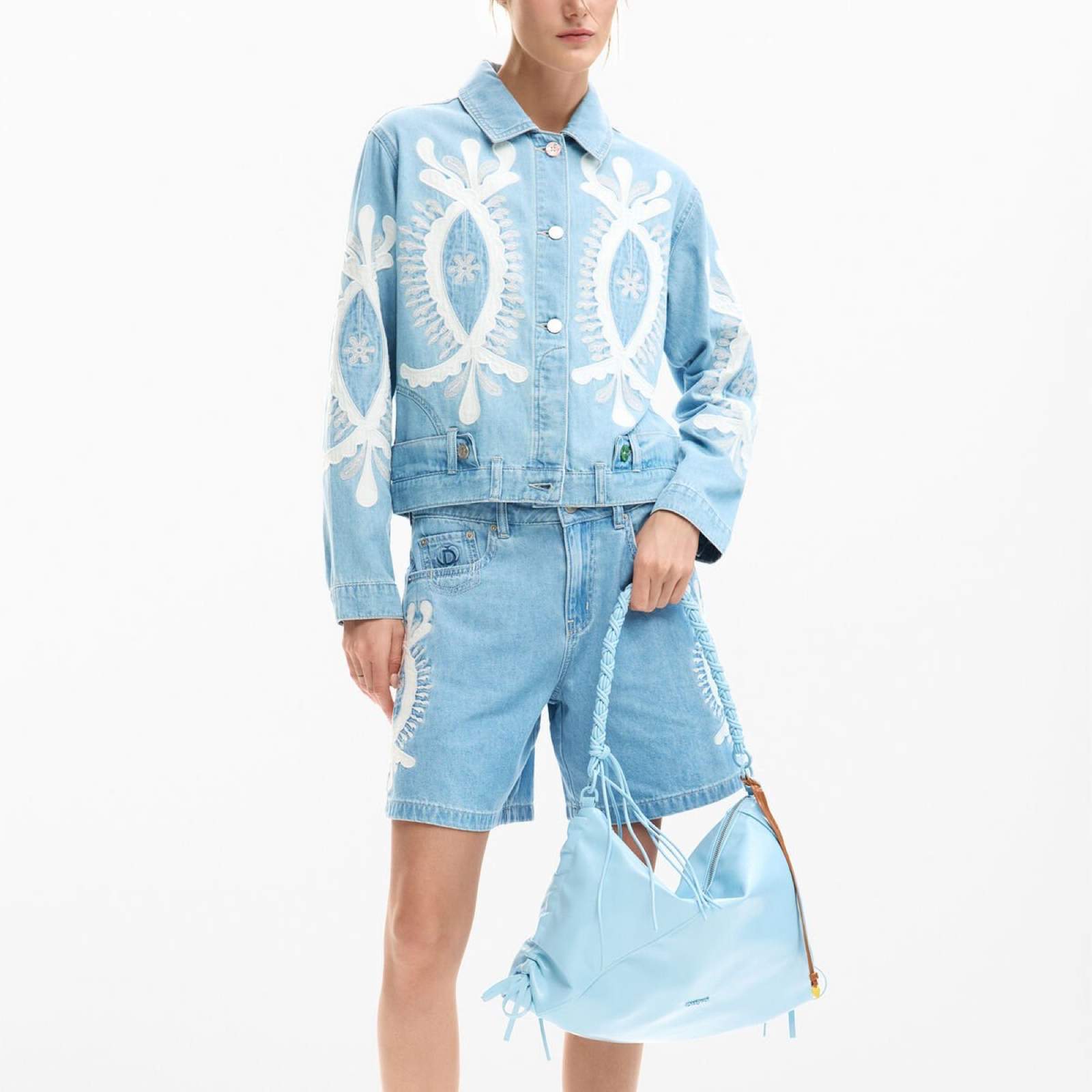 Дамско дънково яке Desigual Women Denim Jacket 26SWED045053 Front View